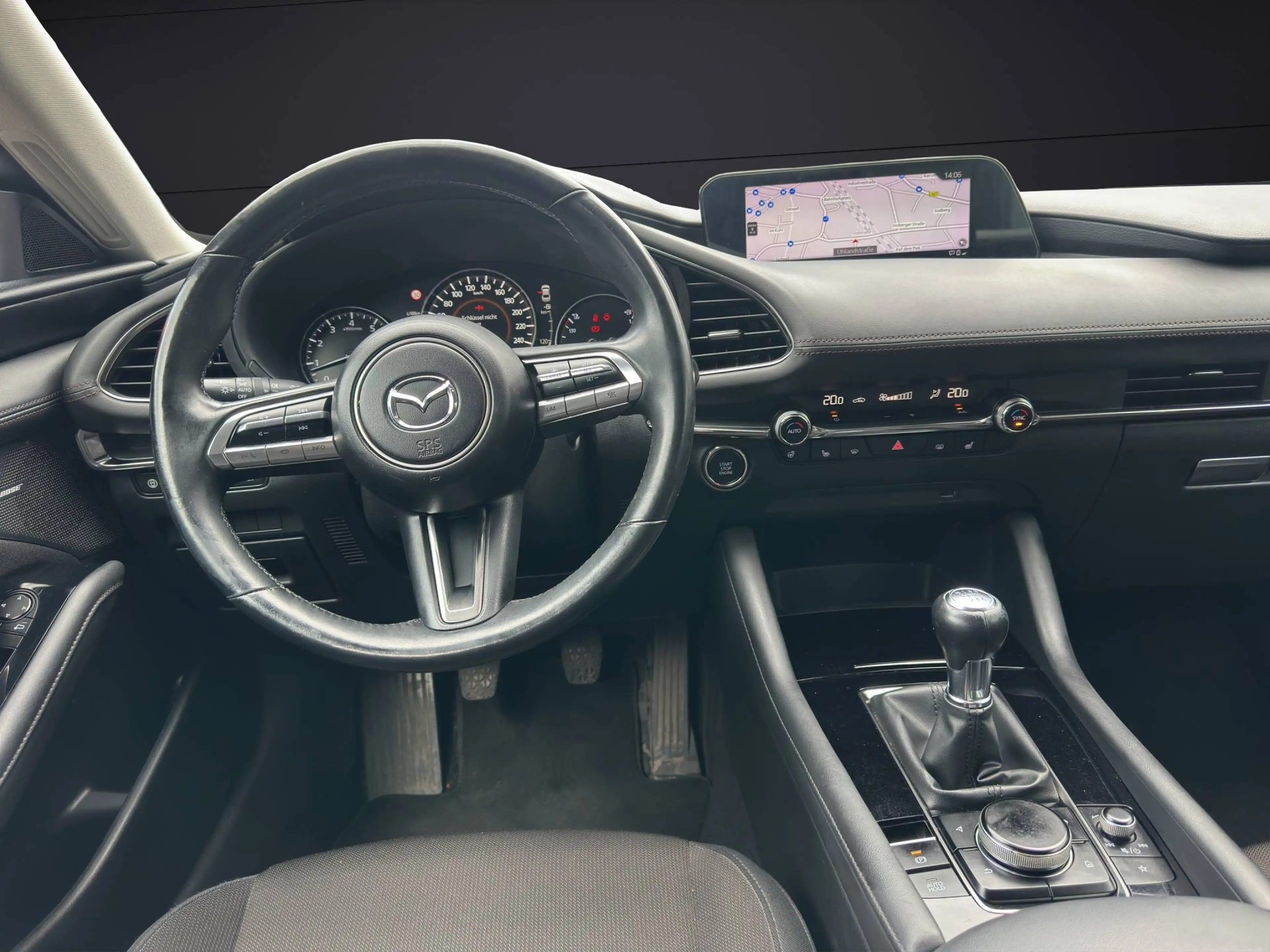 Mazda 3 4-trg. Selection BOSE KMRA NAVI LED — photo 12
