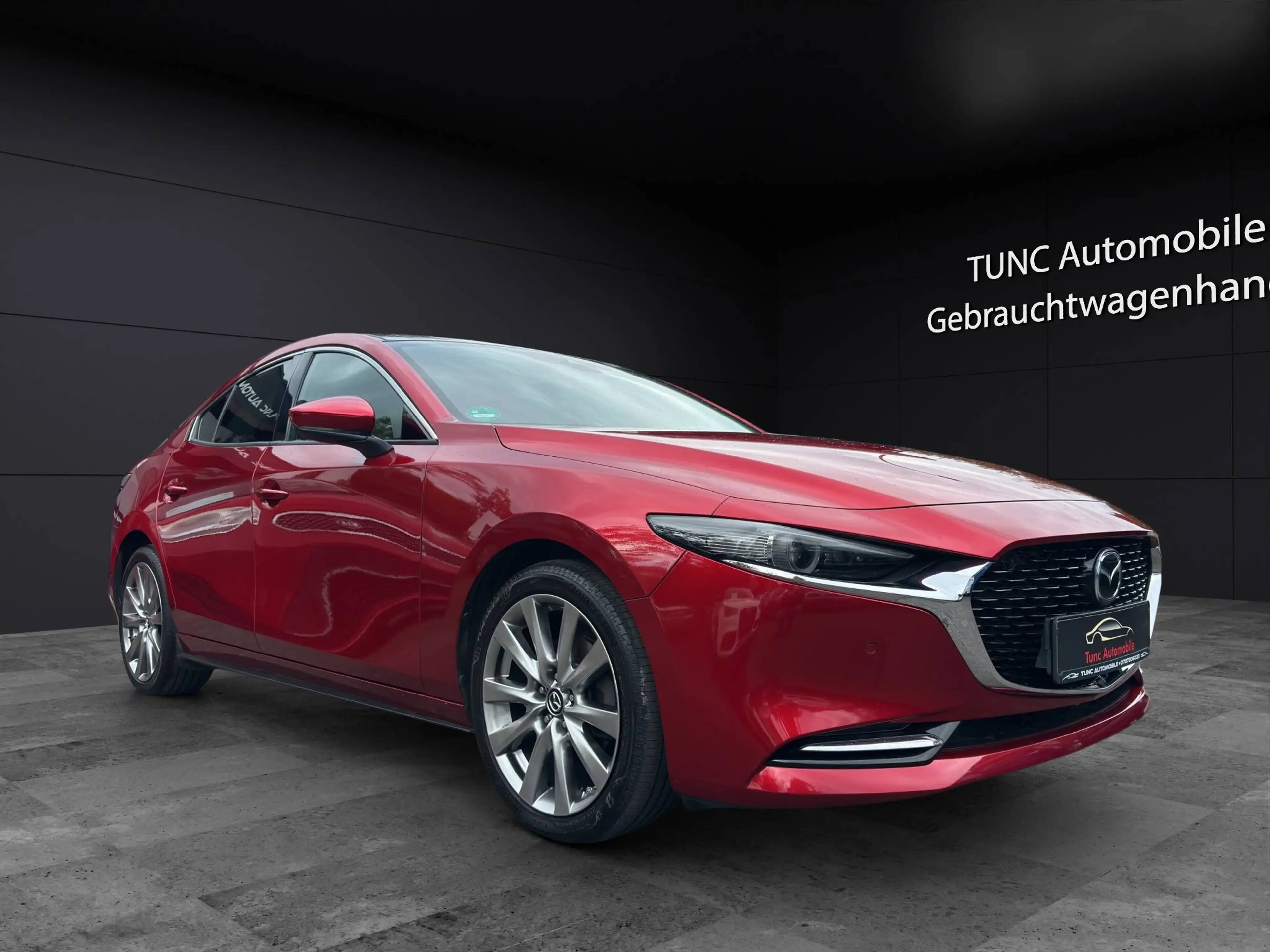 Mazda 3 4-trg. Selection BOSE KMRA NAVI LED — photo 3