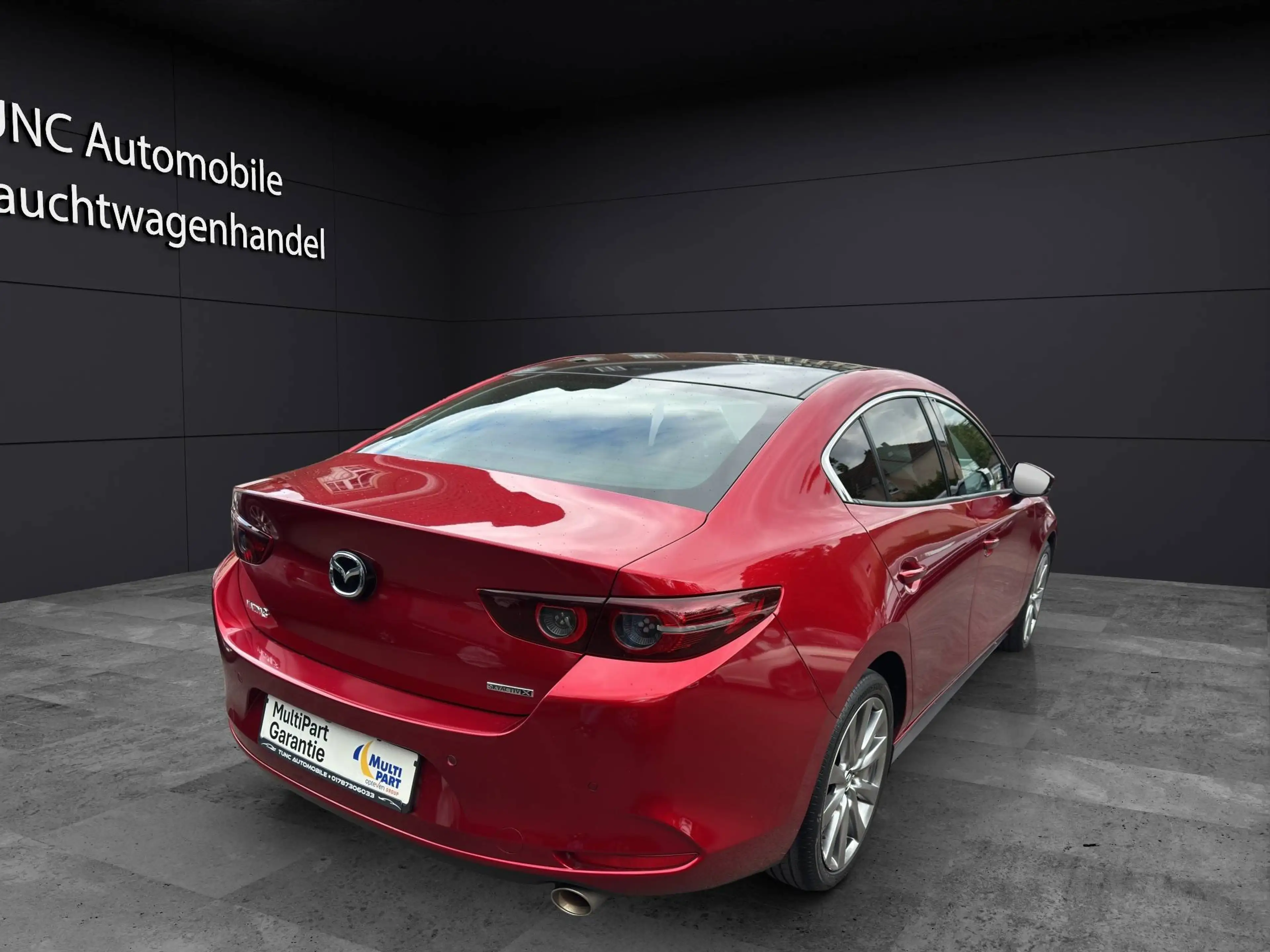 Mazda 3 4-trg. Selection BOSE KMRA NAVI LED — photo 5