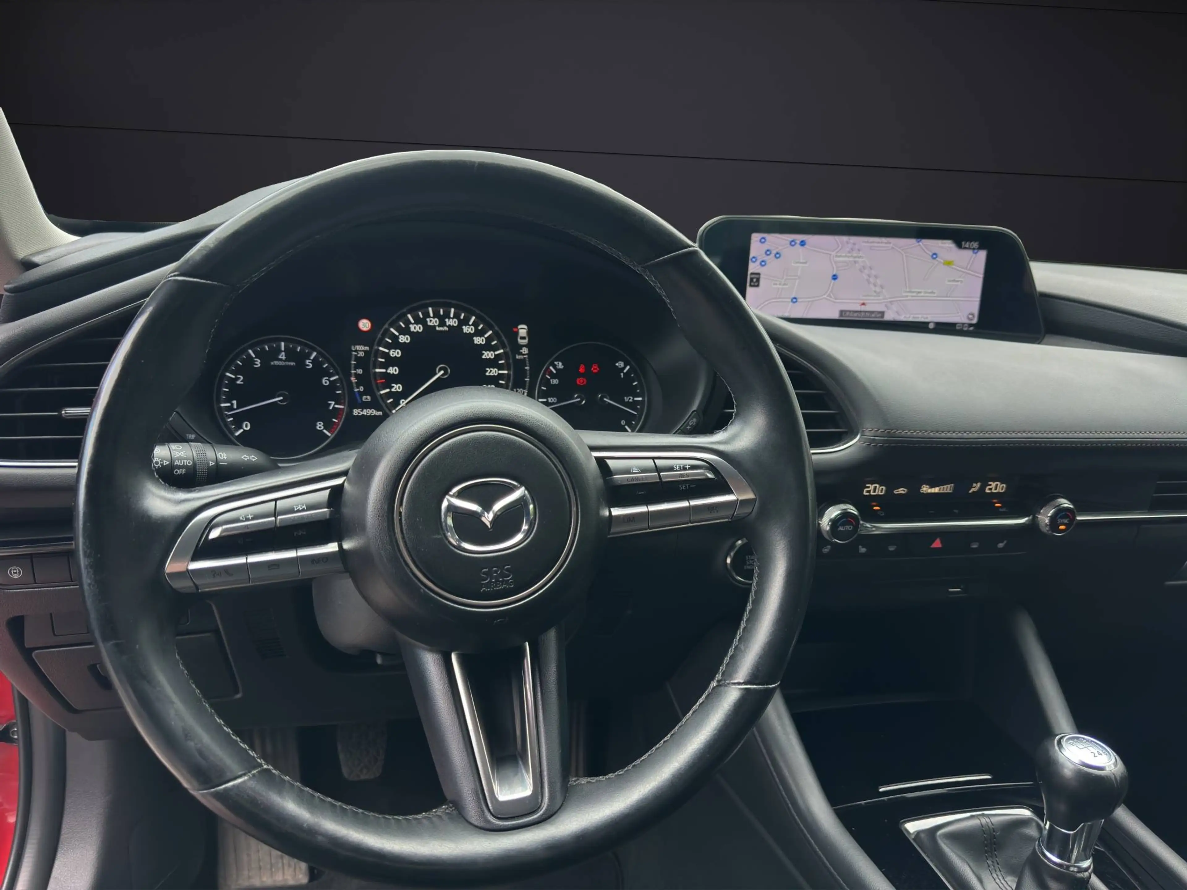 Mazda 3 4-trg. Selection BOSE KMRA NAVI LED — photo 10