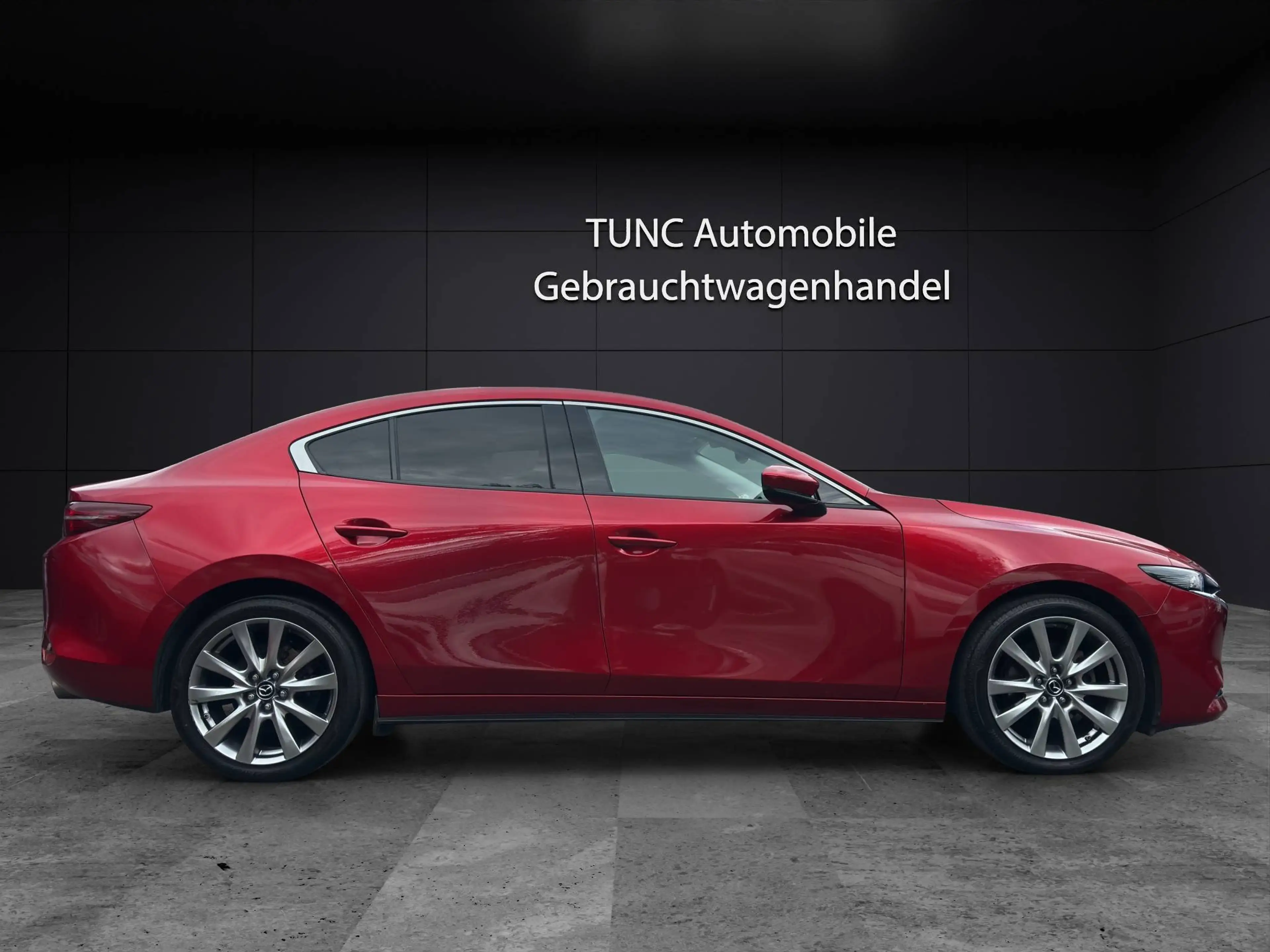 Mazda 3 4-trg. Selection BOSE KMRA NAVI LED — photo 4
