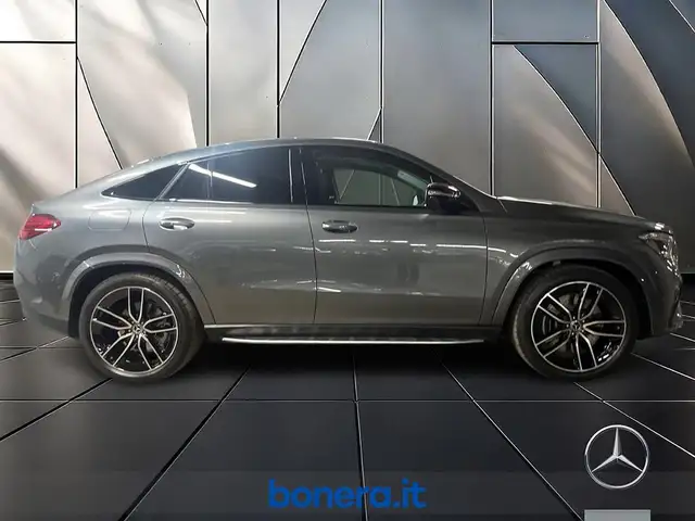Mercedes-Benz Gle Class view 4