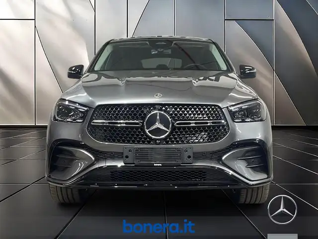 Mercedes-Benz Gle Class view 2