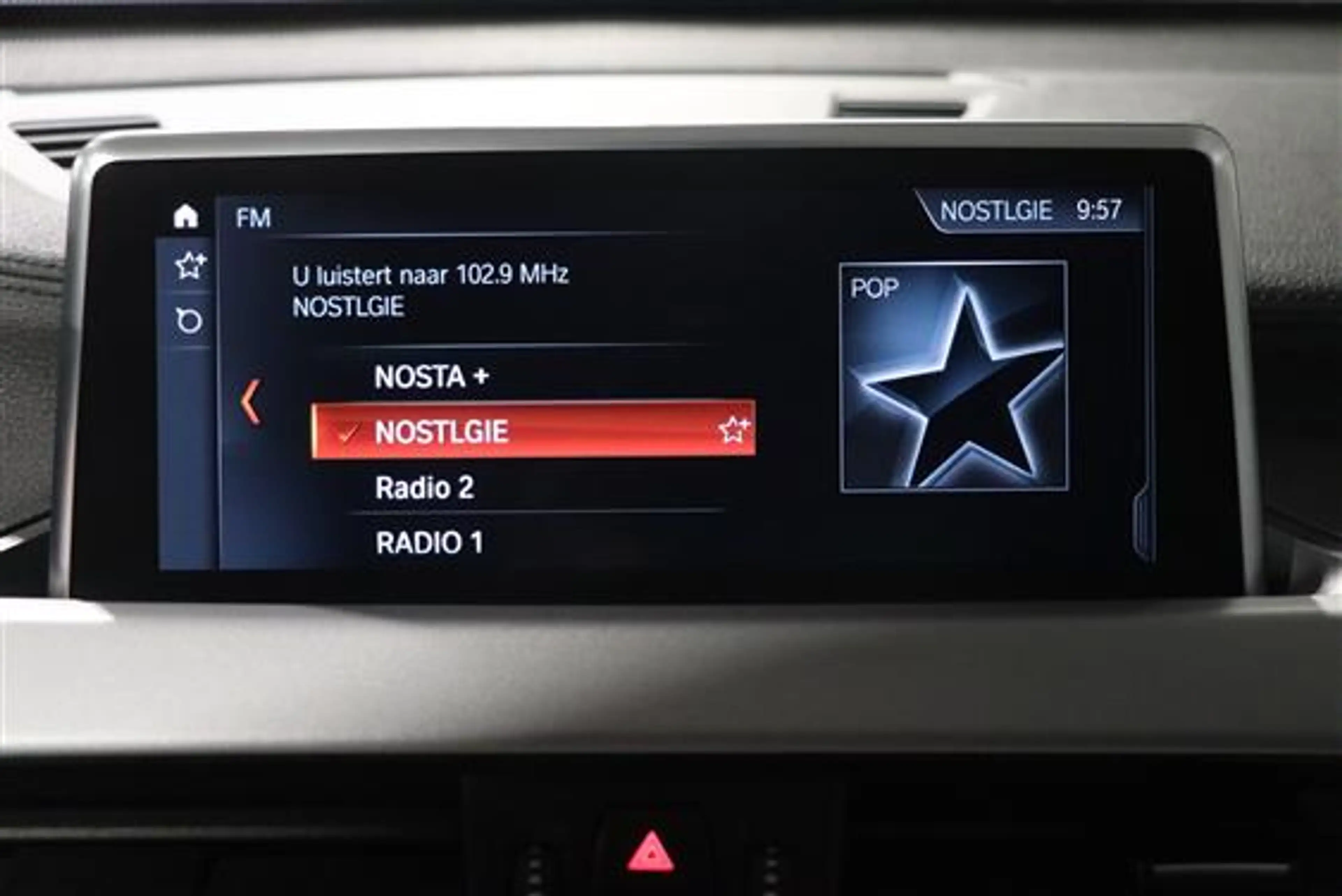 BMW X2 SDRIVE18I — photo 11