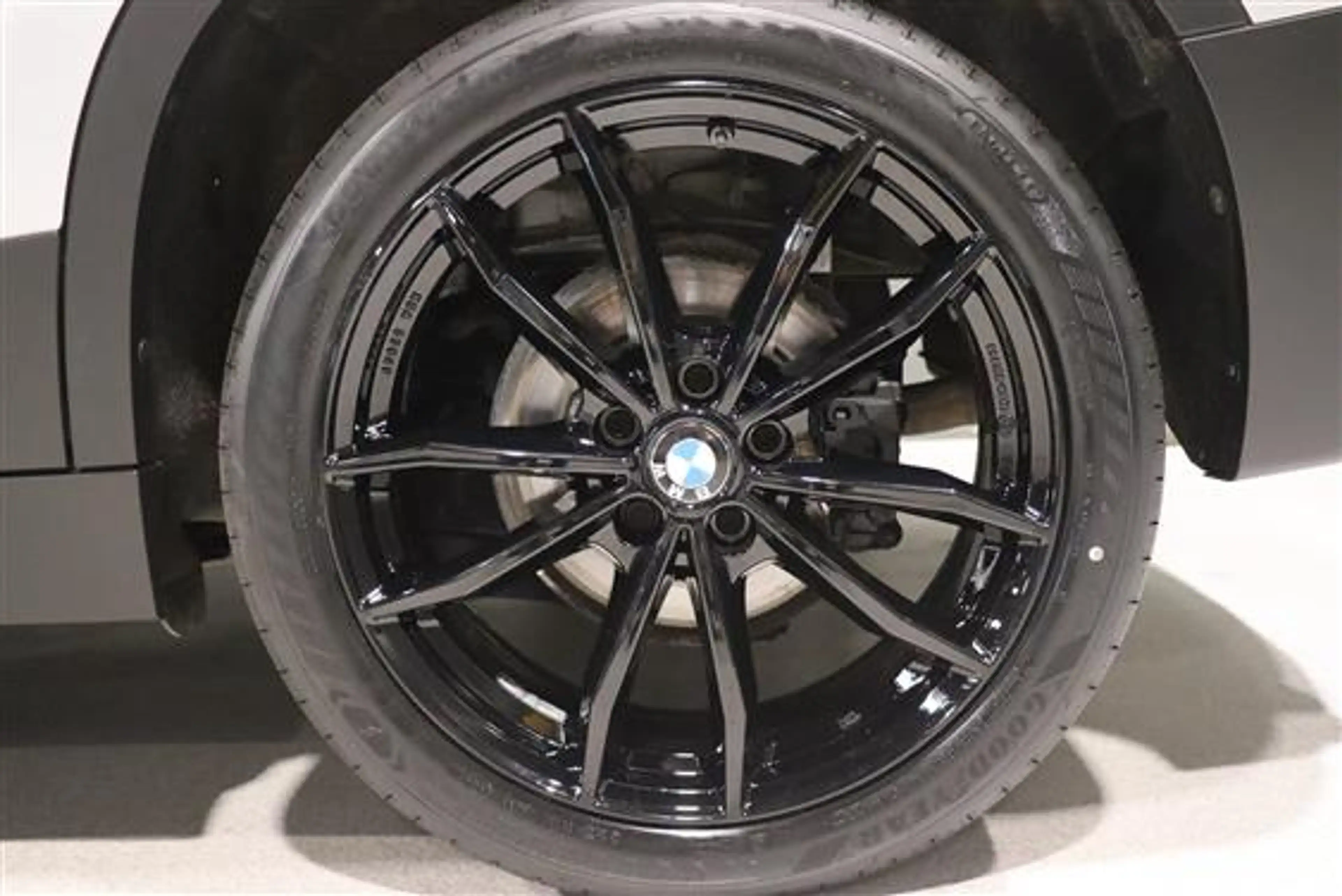 BMW X2 SDRIVE18I — photo 5