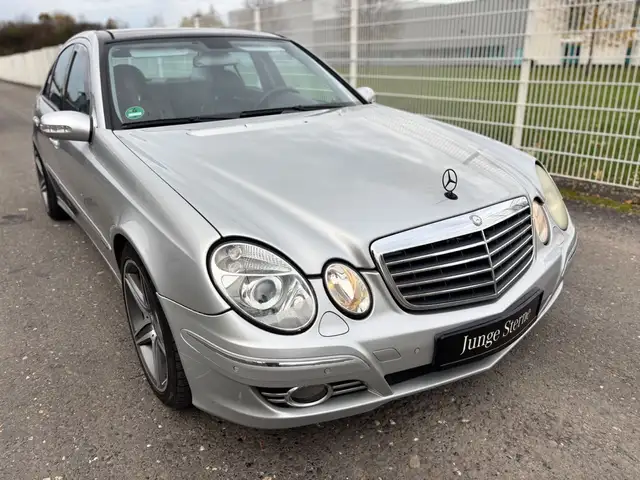 Mercedes-Benz E 50 AMG E-500 Navi+/Leder/H-K/Panorama/Gasanlage-Prins