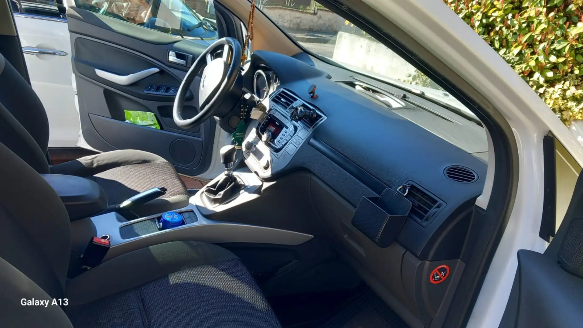 Ford Kuga 2.0 tdci Titanium 2wd 136cv dpf - 1