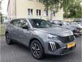 Peugeot 2008 1.2 ACTIVE PT 100 +SHZ+CARPLAY+NAVI+RFK+MET+ Gris - thumbnail 3