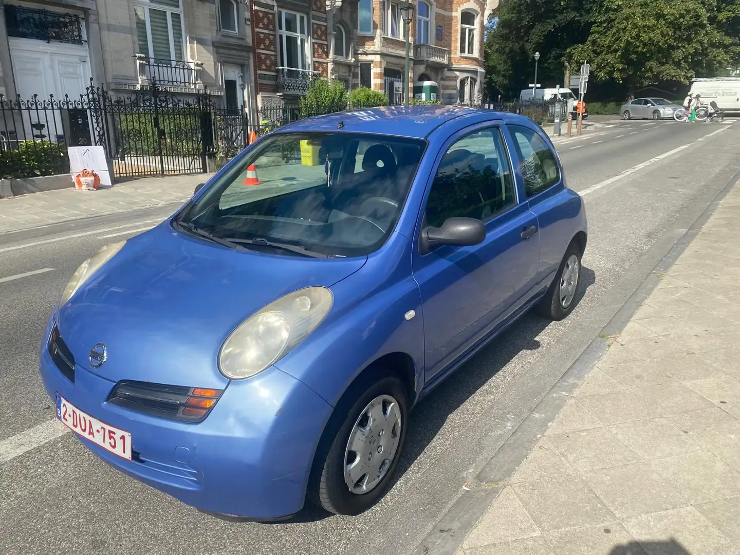 Nissan Micra 1.0i 16v Finesse N-CVT Niebieski - 1