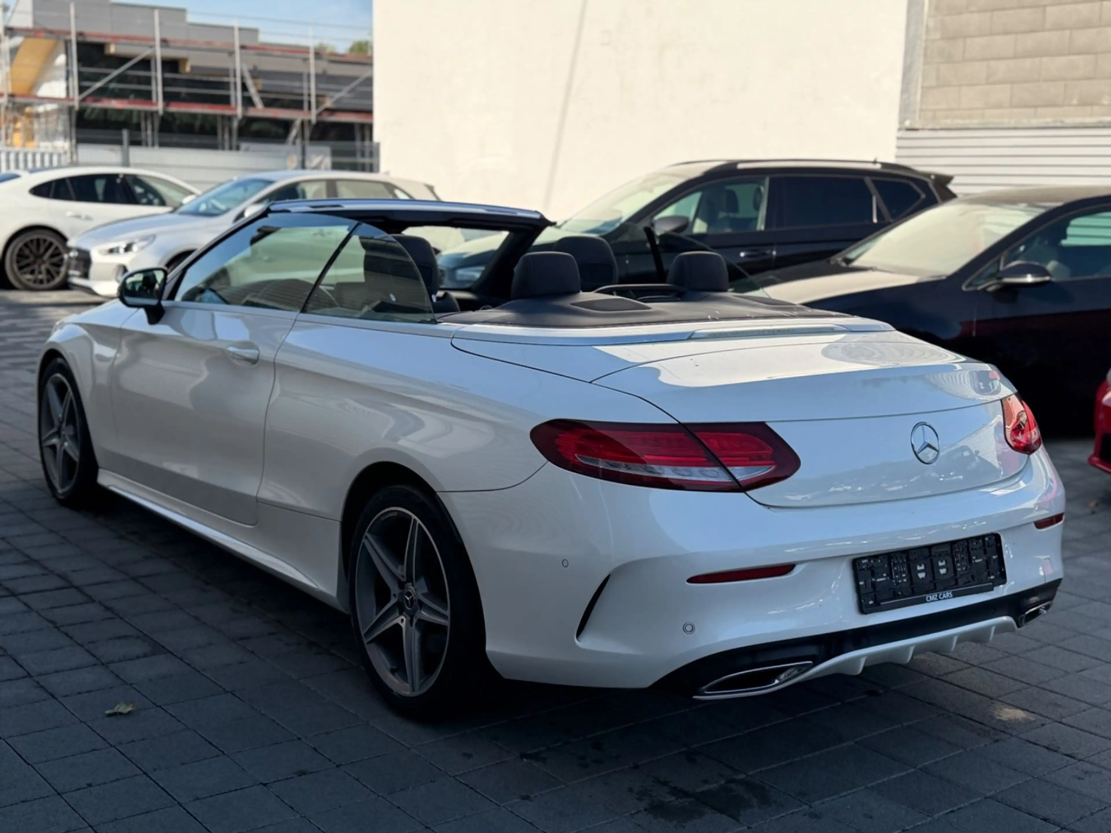 Mercedes-Benz C 250 d Cabriolet*AMG LINE*WENIG KM*S-HEFT* — photo 12