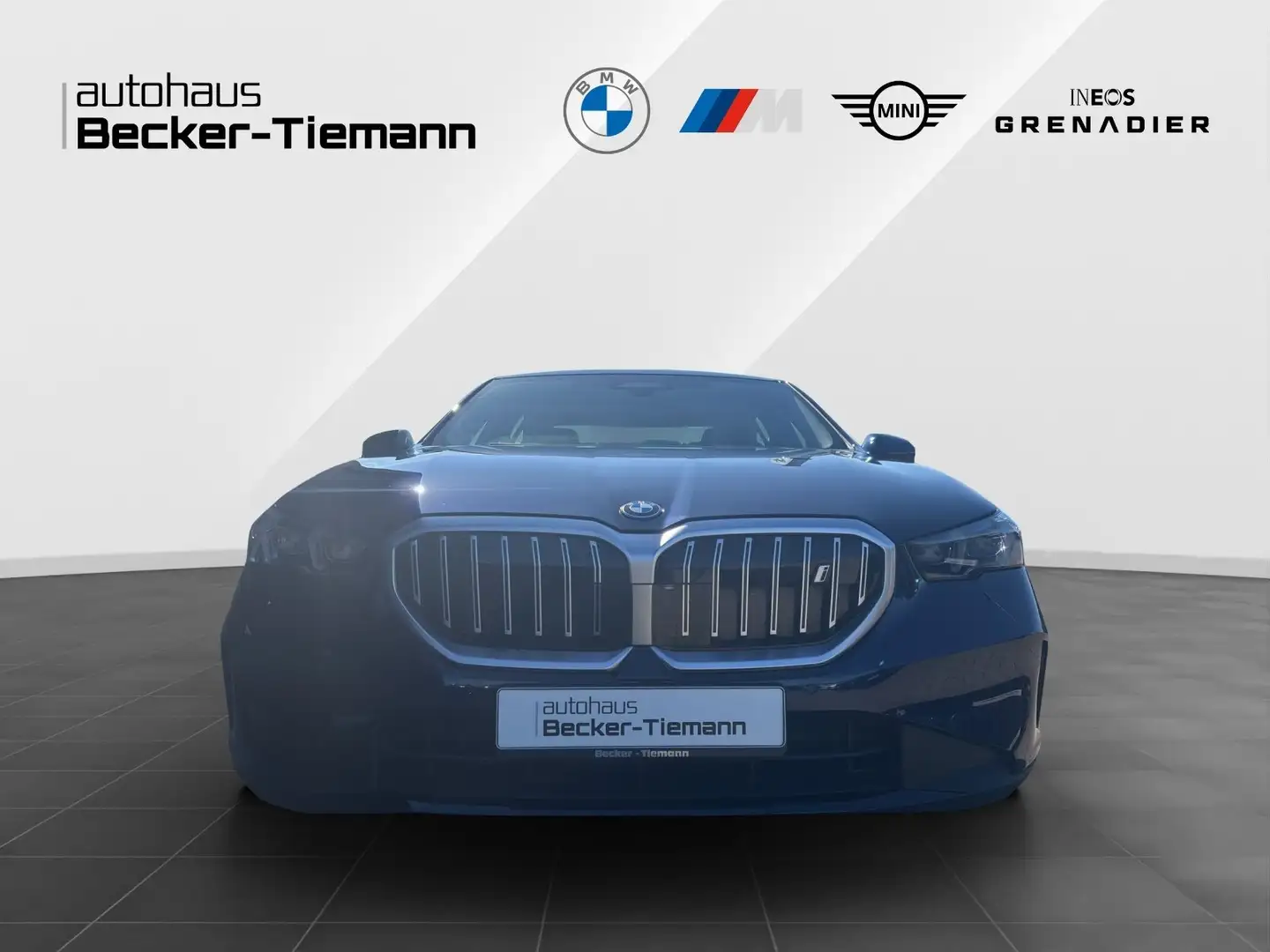 BMW i5 eDrive40 LivePro/Head-Up/Driving+/Parking+/Sitzbel Modrá - 2