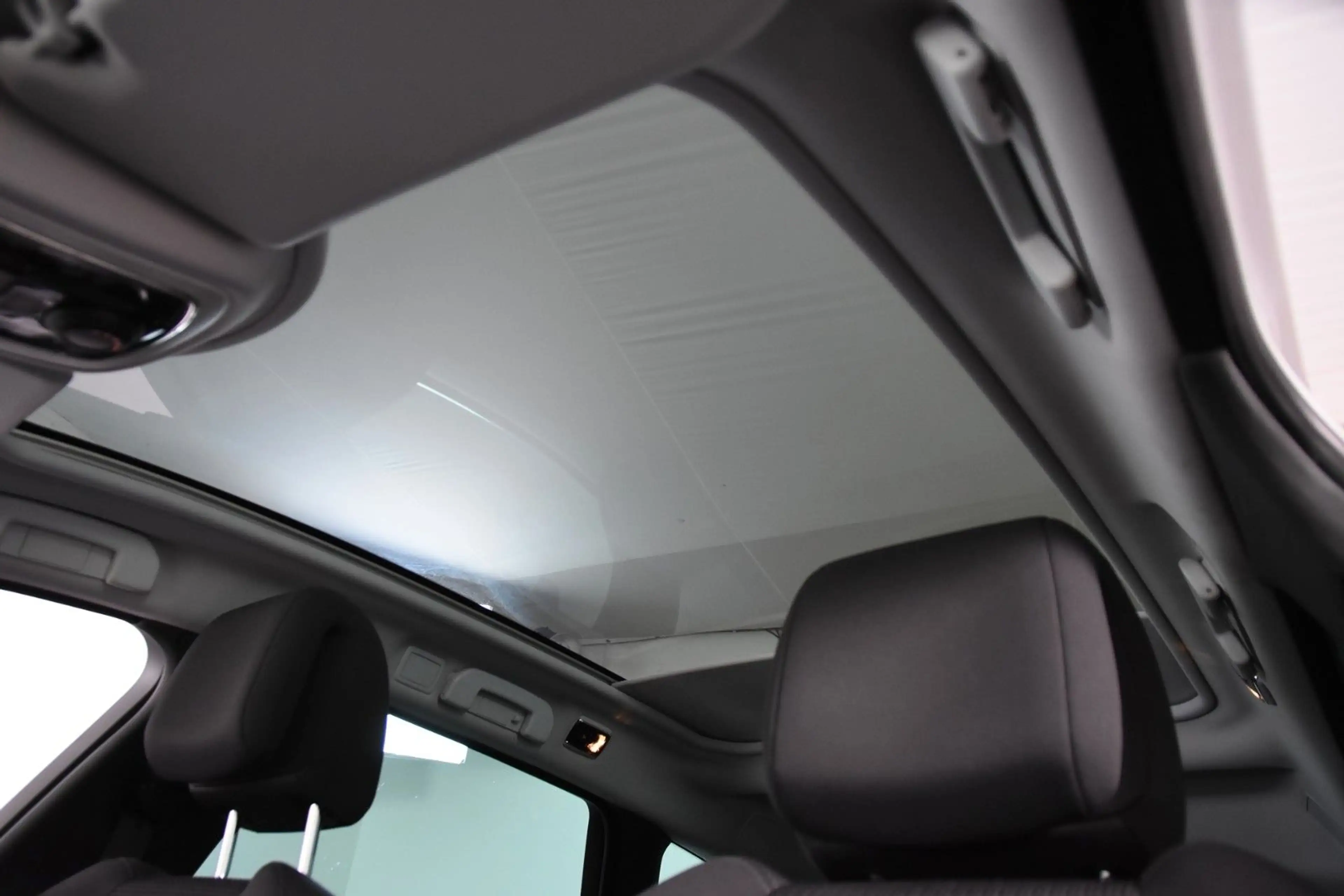 Peugeot 508 SW *Navi*Pano.*HUD*Park ass.* — photo 10