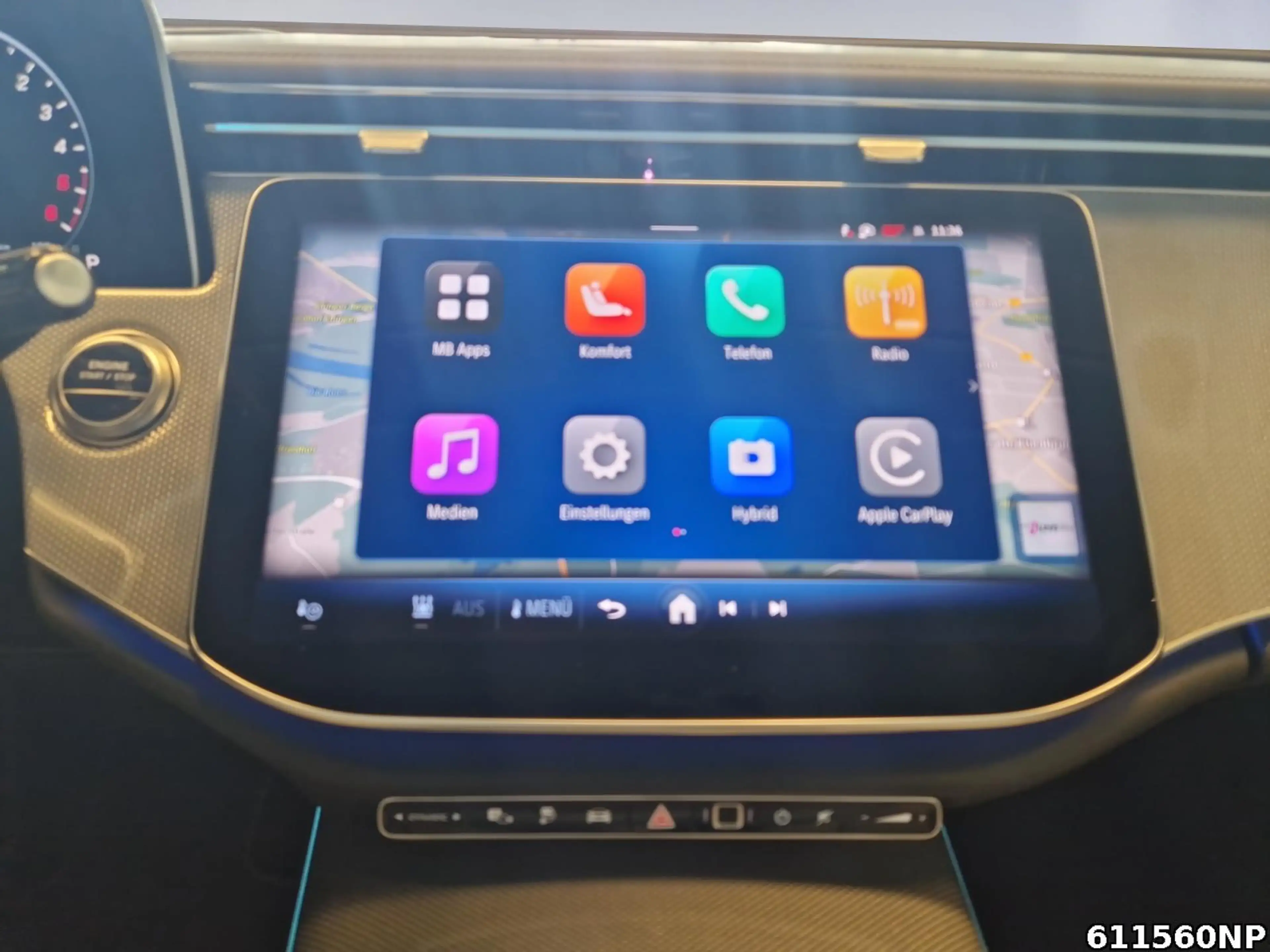 Mercedes-Benz E 300 T Exclusive  PanoAHK Digital-Light 360° — photo 12