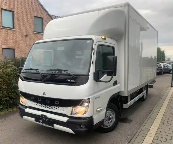 Mitsubishi Canter FUSO 3C15 / Elevateur / Permis B / Euro 6 / TVA /