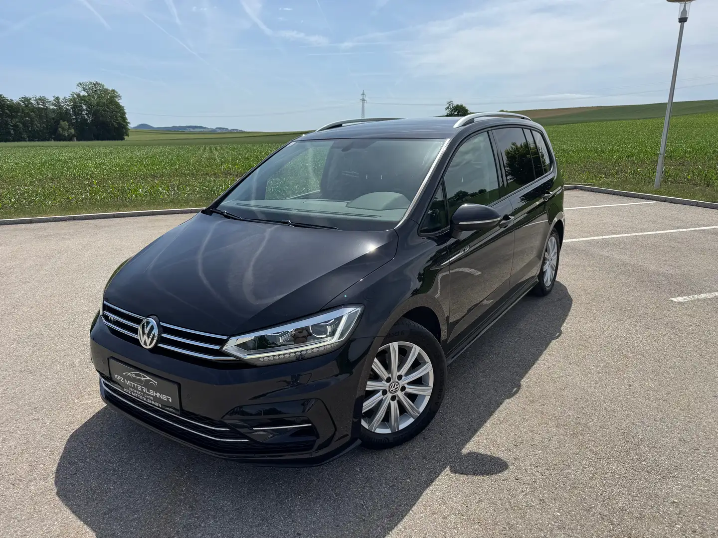 Volkswagen Touran Touran Comfortline 1,6 SCR TDI Comfortline Schwarz - 2