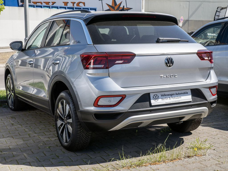 Volkswagen T-Roc 1.5 TSI Goal DSG App-Connect R-Kam LED — photo 5