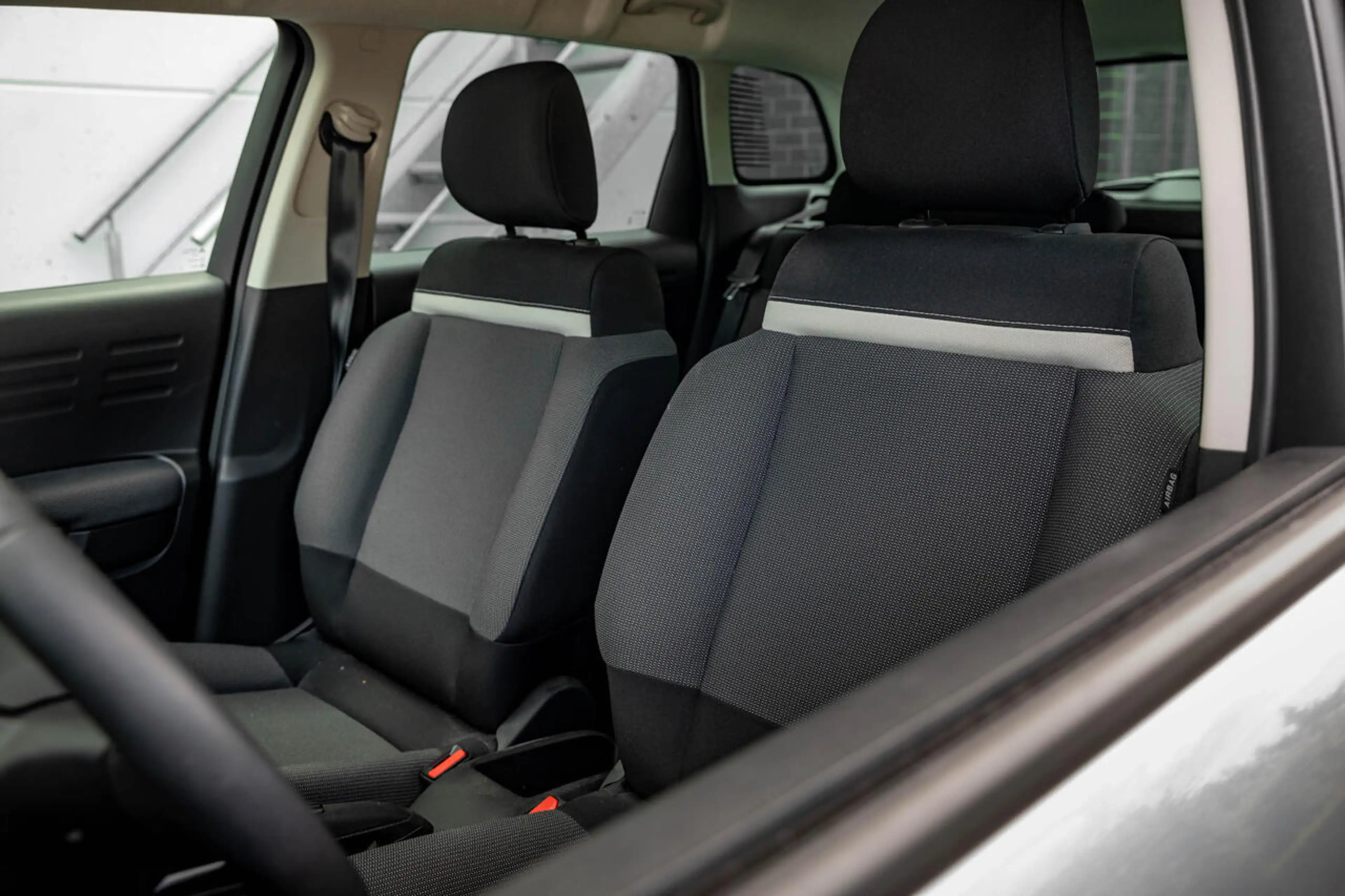Citroen C3 Aircross 130 PK AT | MAX | Camera | Navi | Airco | HUD |... — photo 10