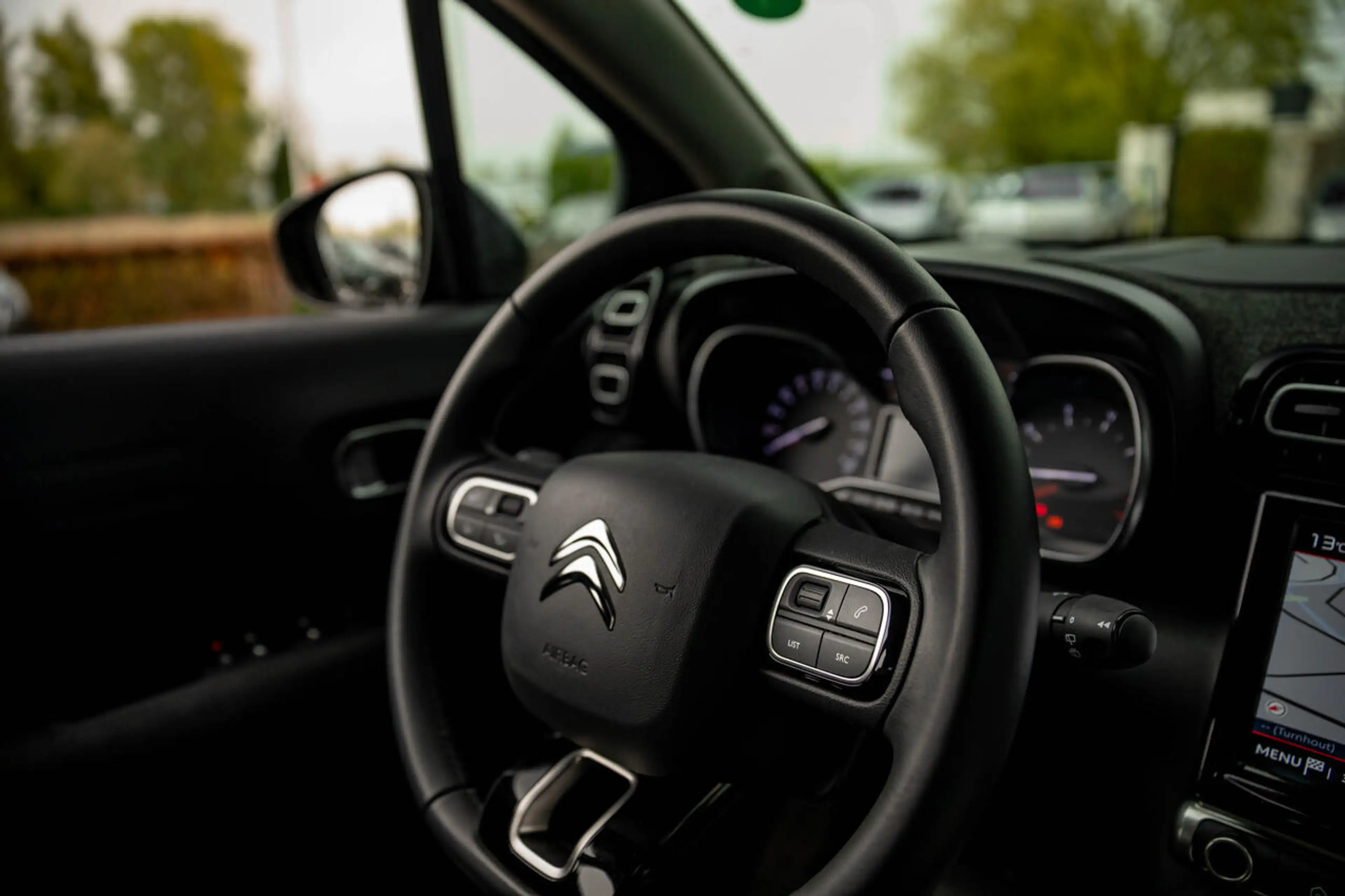 Citroen C3 Aircross 130 PK AT | MAX | Camera | Navi | Airco | HUD |... — photo 13