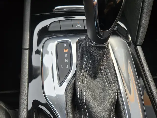Opel Insignia view 14