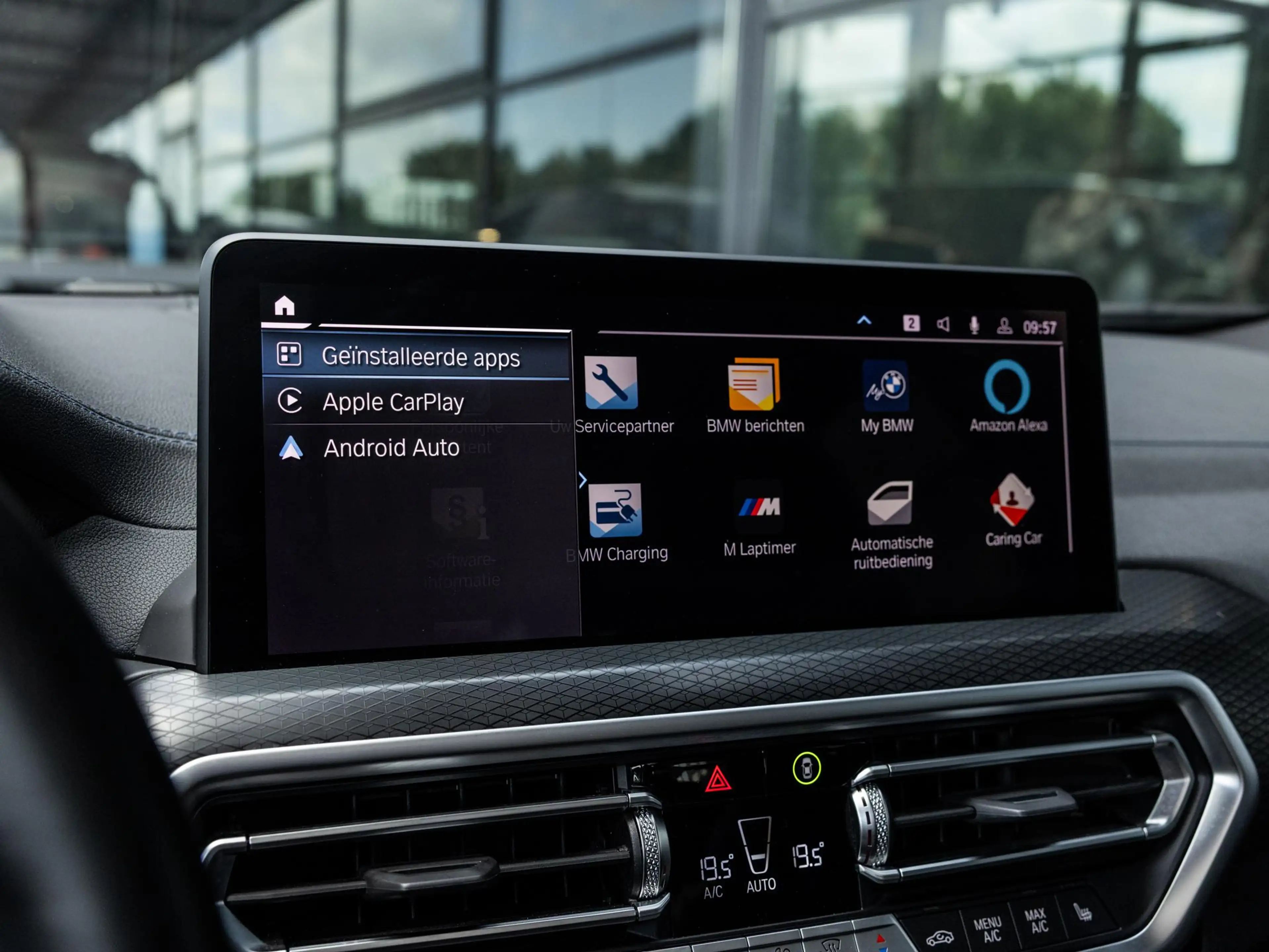 BMW X3 xDrive30e High Executive | M-SPORT | 20 INCH | HAR — photo 7