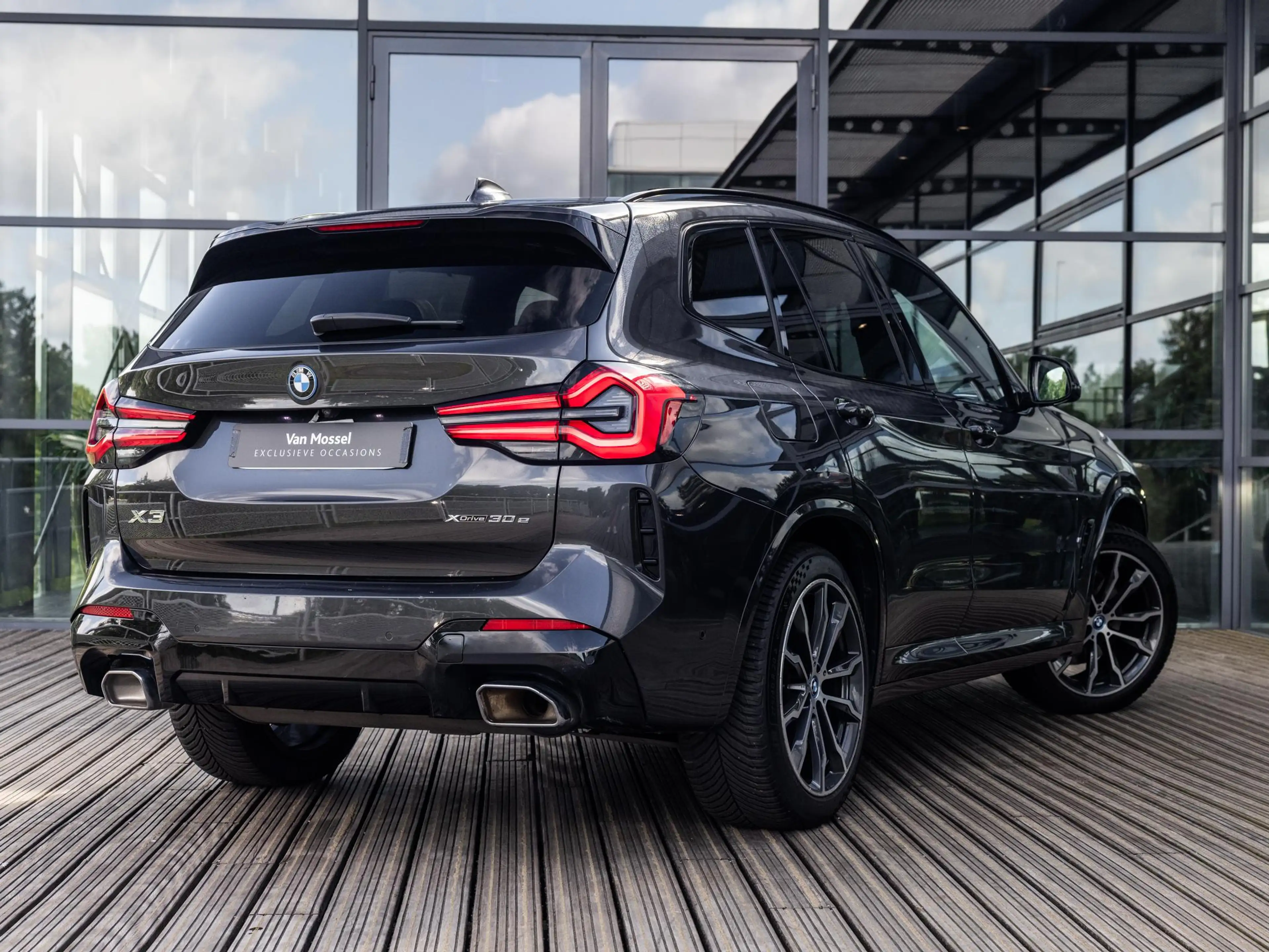 BMW X3 xDrive30e High Executive | M-SPORT | 20 INCH | HAR — photo 6
