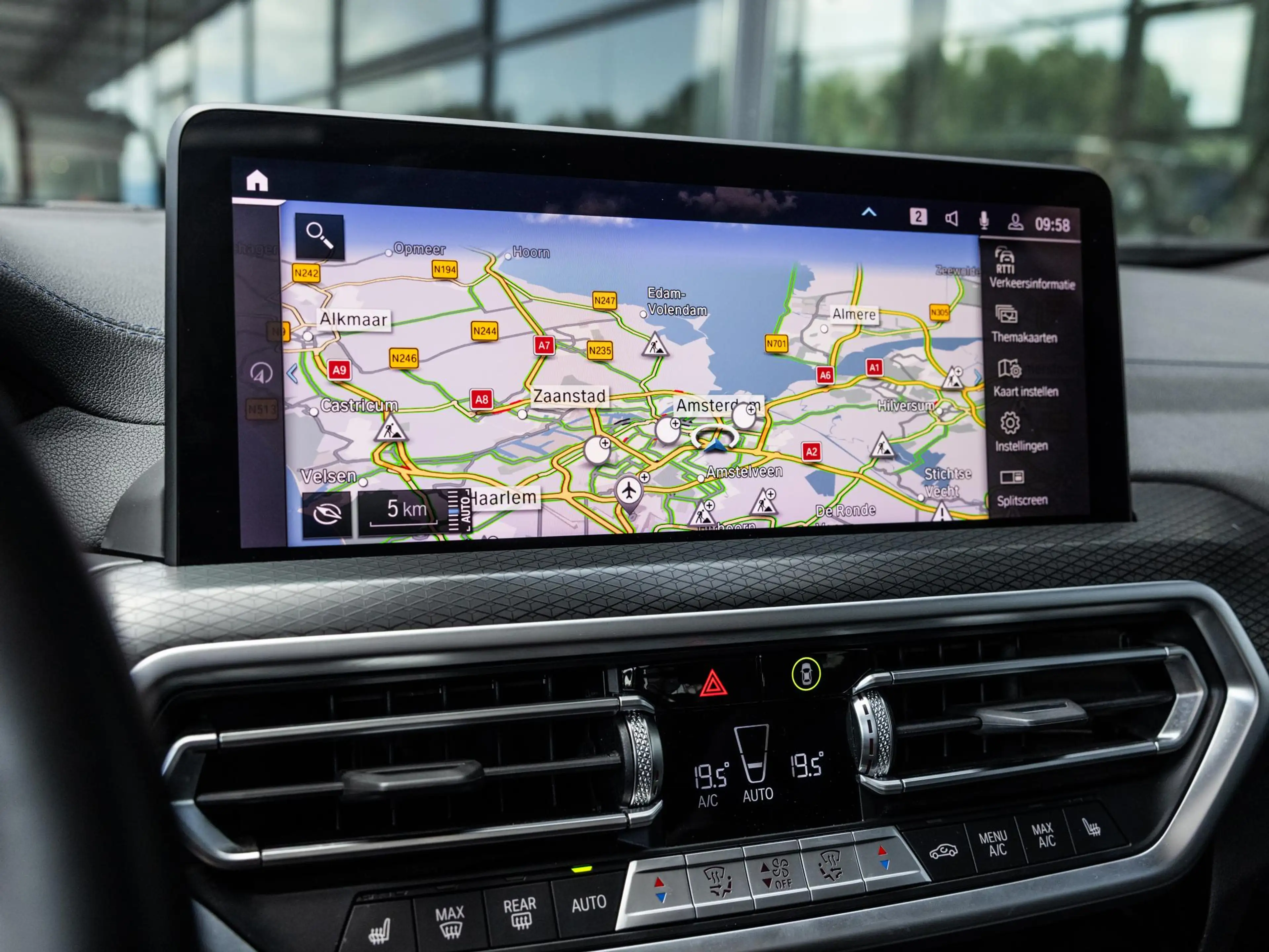 BMW X3 xDrive30e High Executive | M-SPORT | 20 INCH | HAR — photo 10