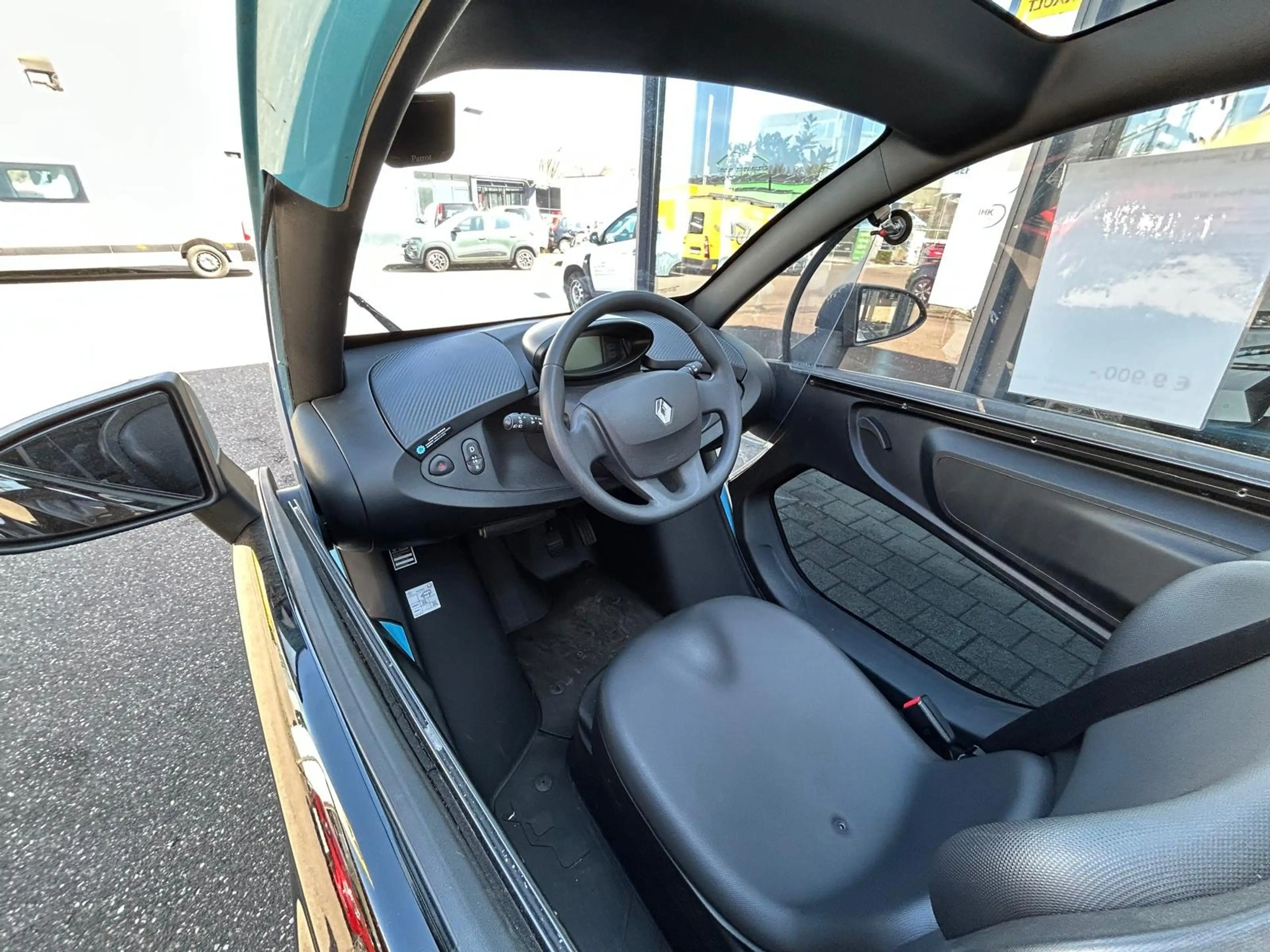 Renault Twizy INTENS — photo 6