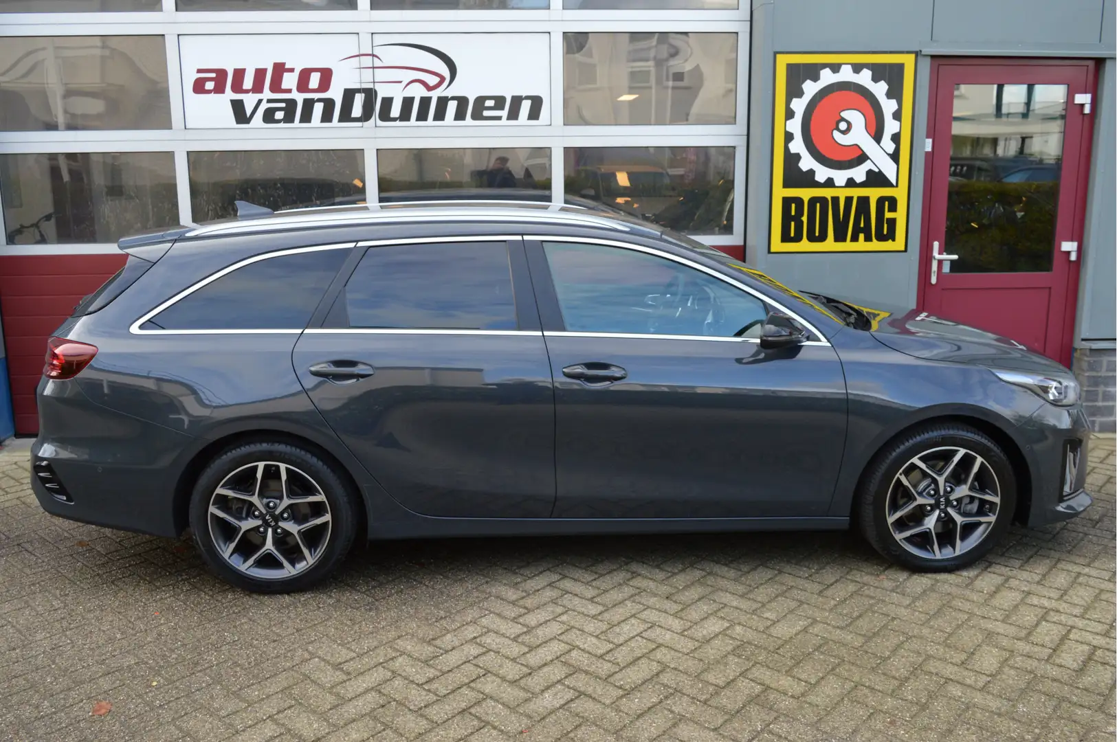 Kia Ceed SW / cee'd SW Sportswagon 1.5 T-GDi MHEV GT-Line Edition O.a: St Gris - 2