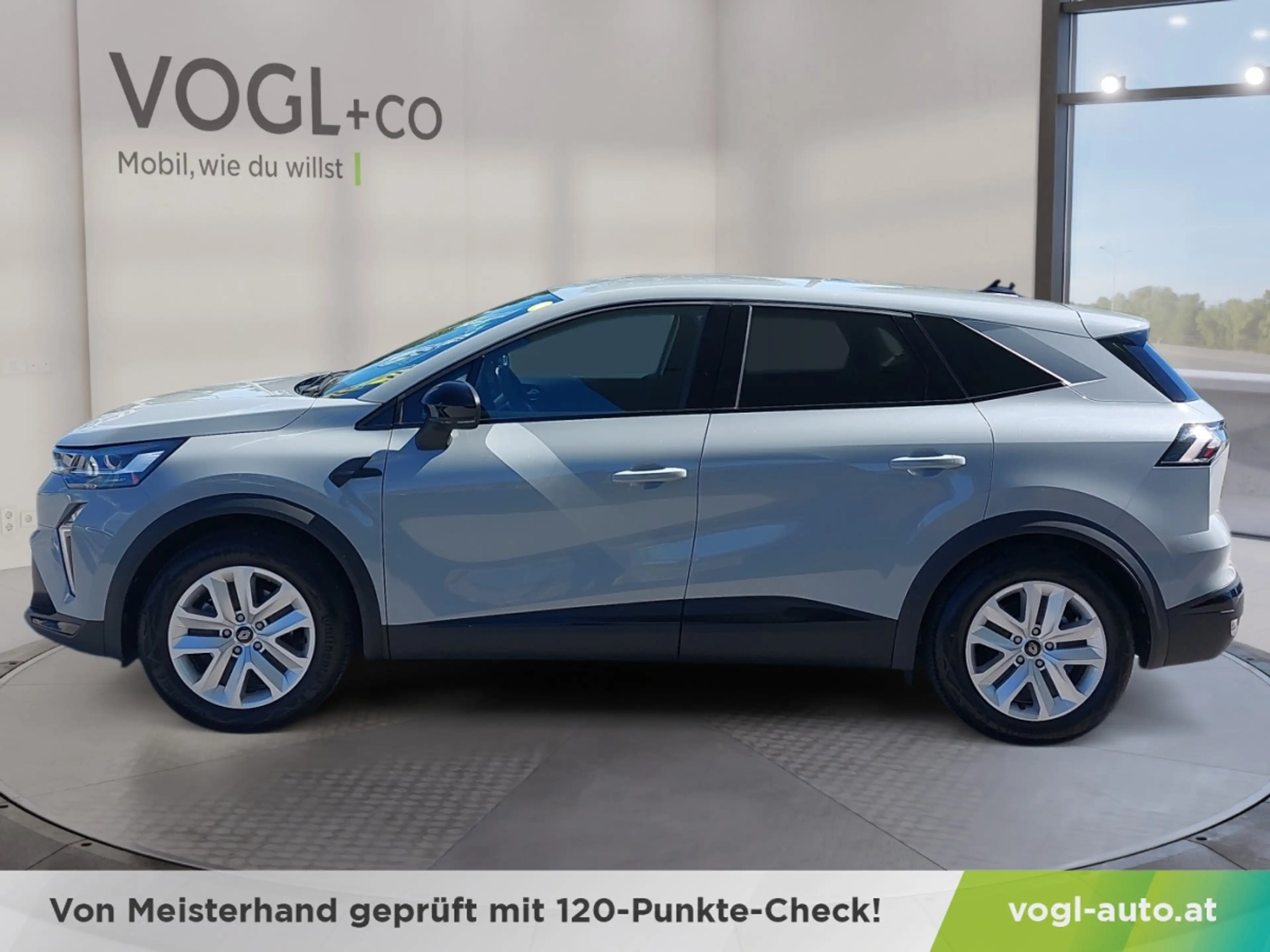 Renault Symbioz E-Tech Hybrid 145 Evolution Aut. — photo 2