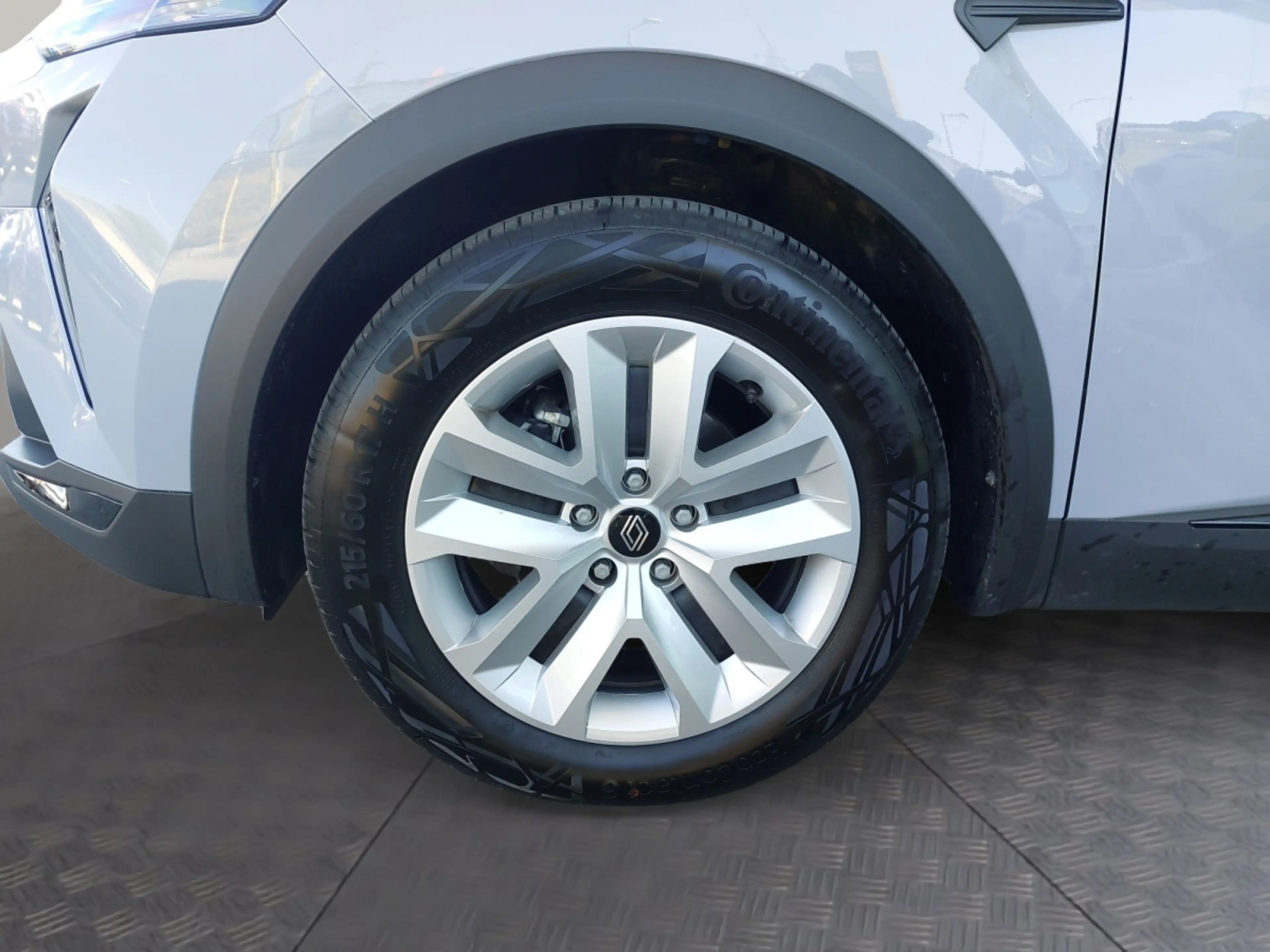 Renault Symbioz E-Tech Hybrid 145 Evolution Aut. — photo 14