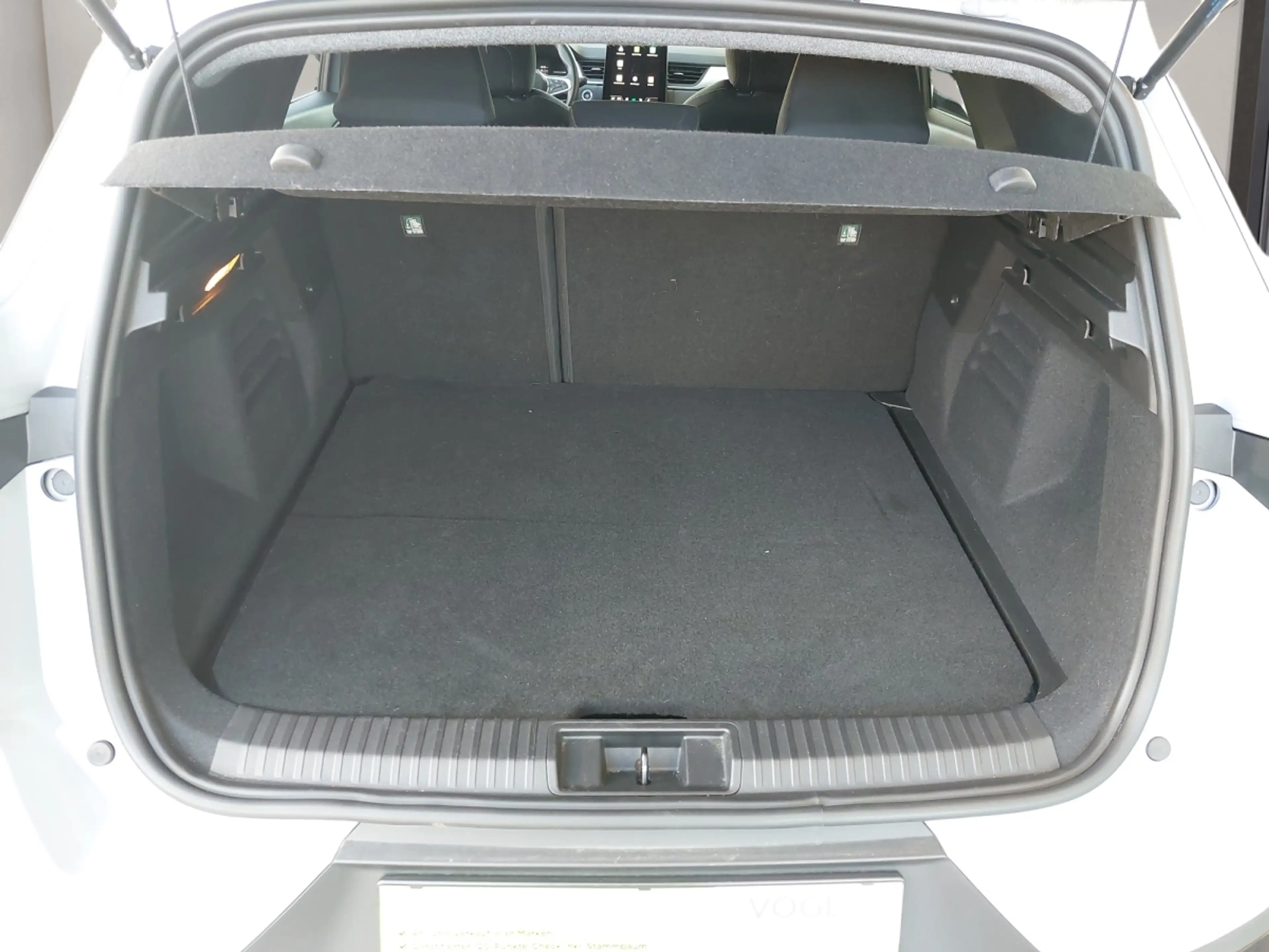 Renault Symbioz E-Tech Hybrid 145 Evolution Aut. — photo 12