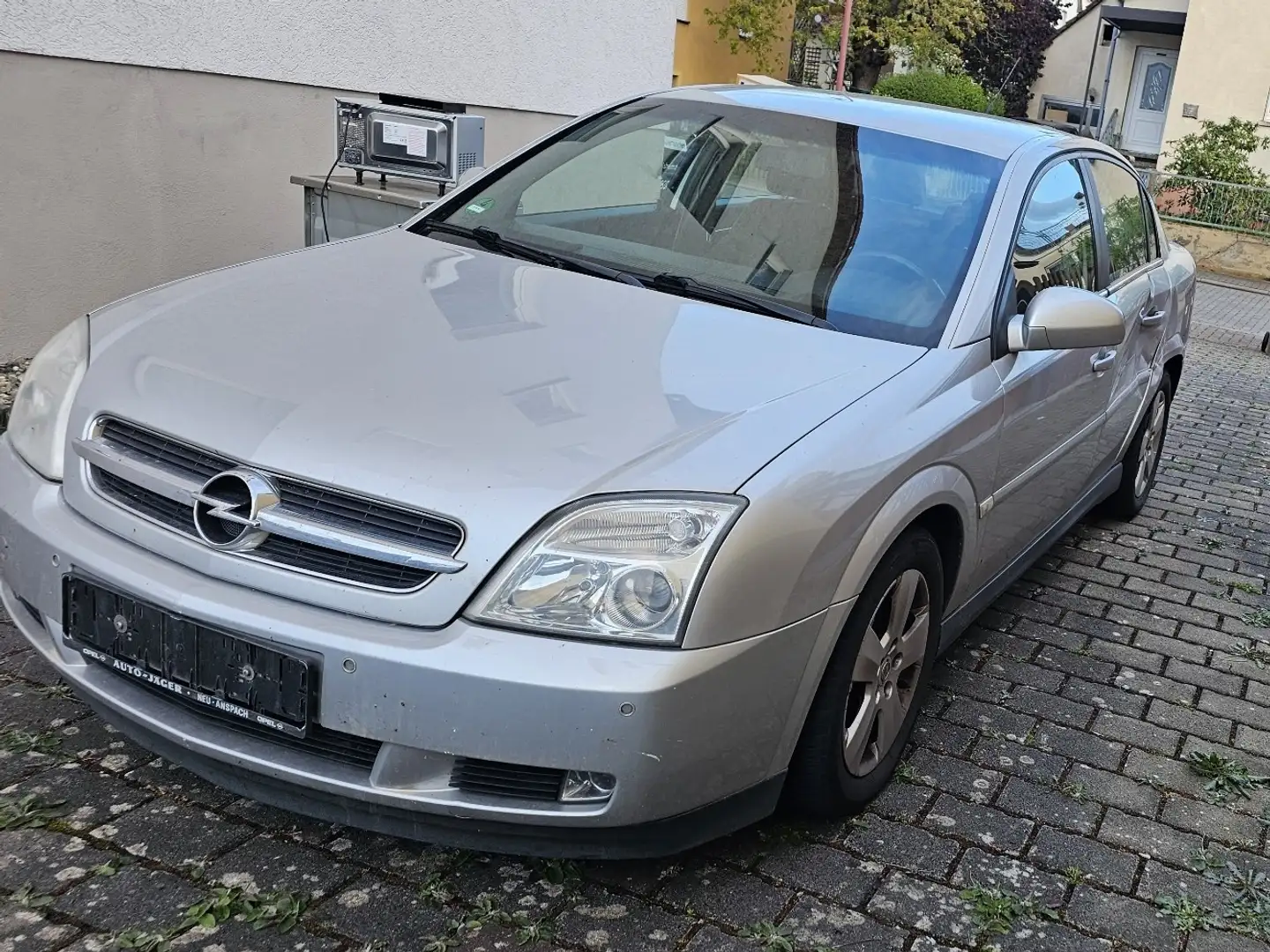 Opel Vectra 1.8 Srebrny - 1