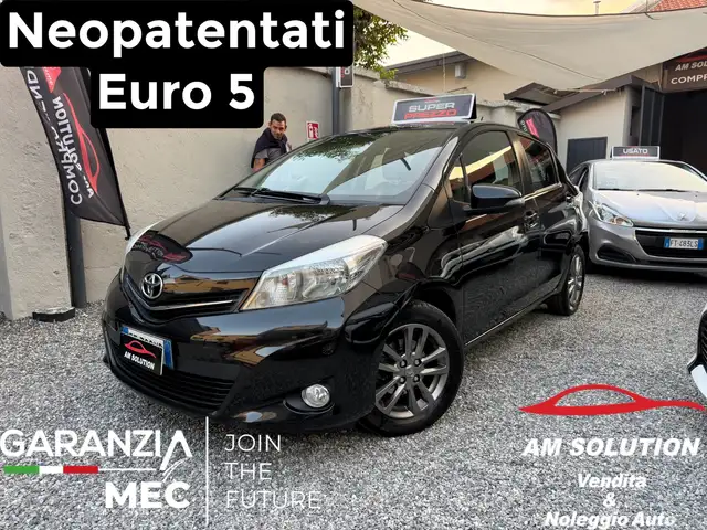 2014 Toyota Yaris in Black for sale