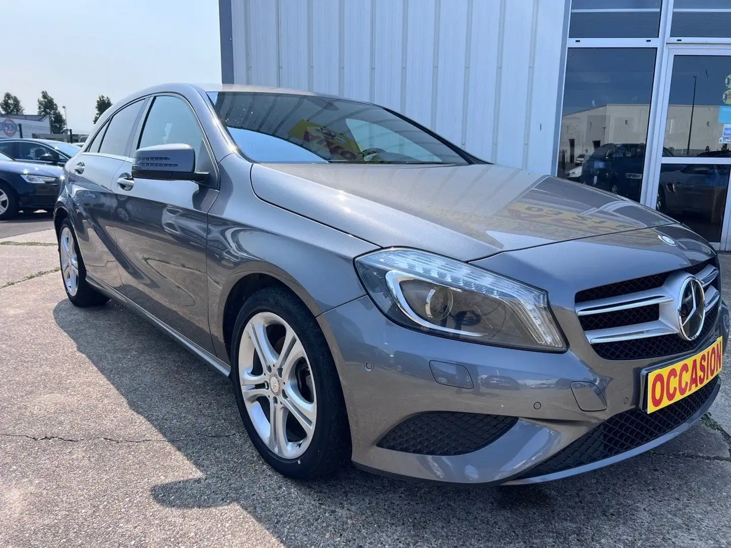 Mercedes-Benz A 200 200 CDI 136CH Gris - 1