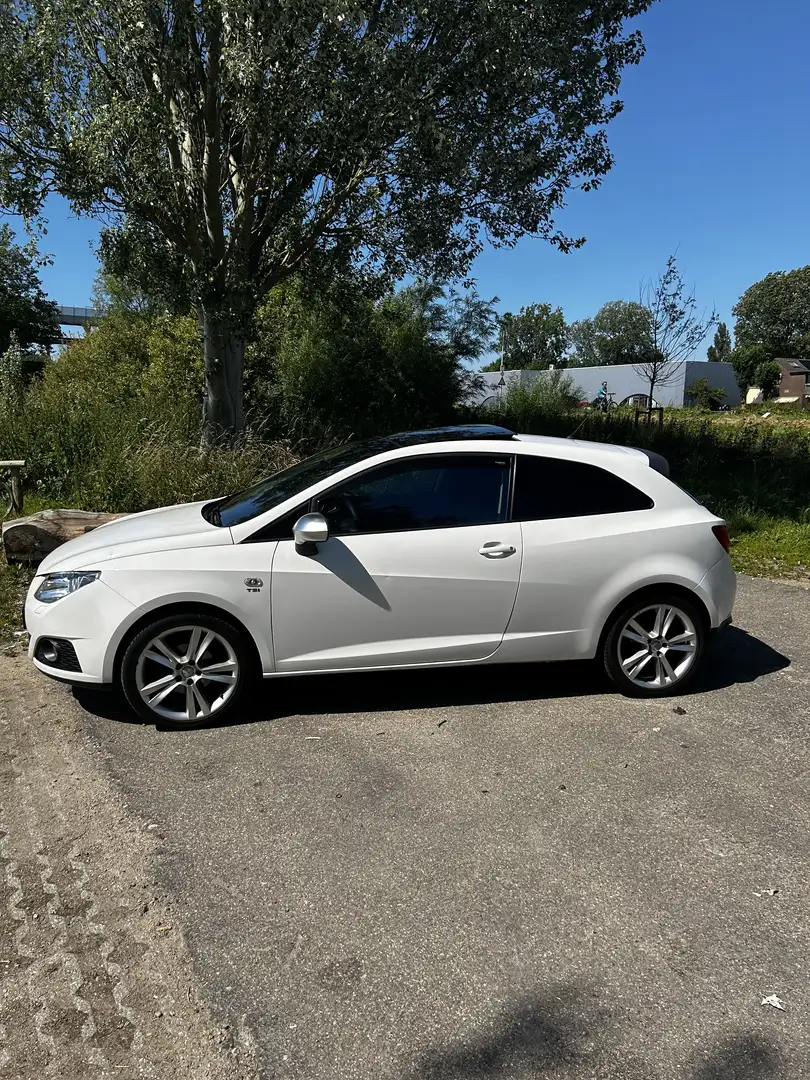 SEAT Ibiza SC 1.2 TSI DSG Sport - 2
