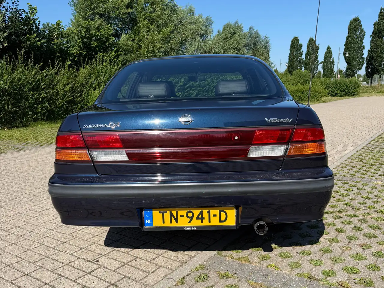 Nissan Maxima 2.0 QX V6, foto 5