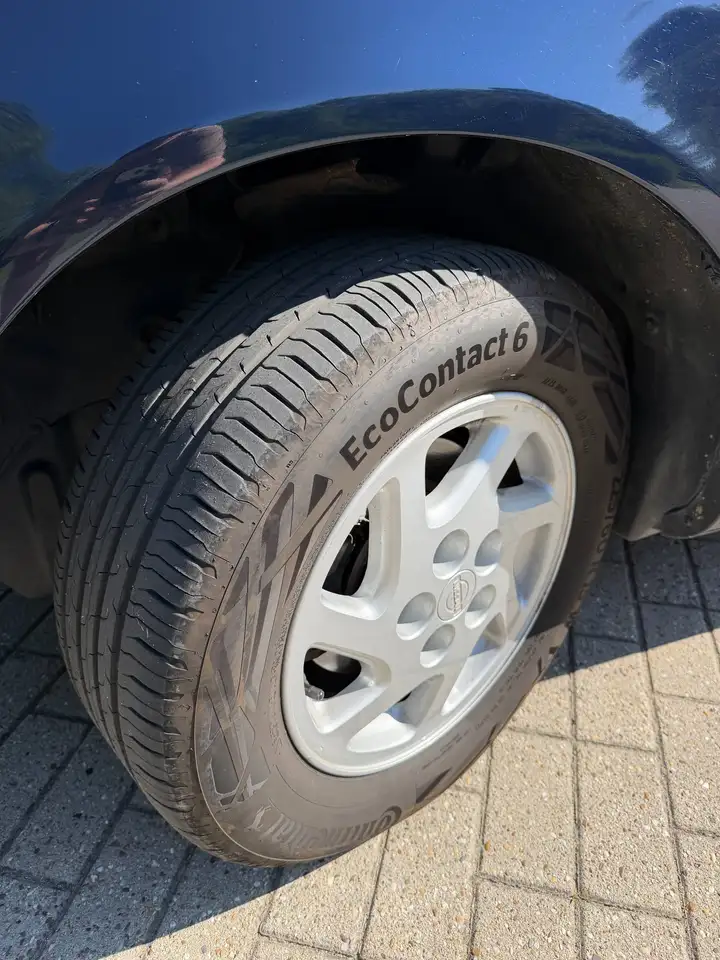 Nissan Maxima 2.0 QX V6, foto 9