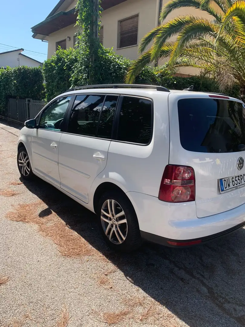 Volkswagen Touran 2.0 tdi Trendline dsg dpf - 2