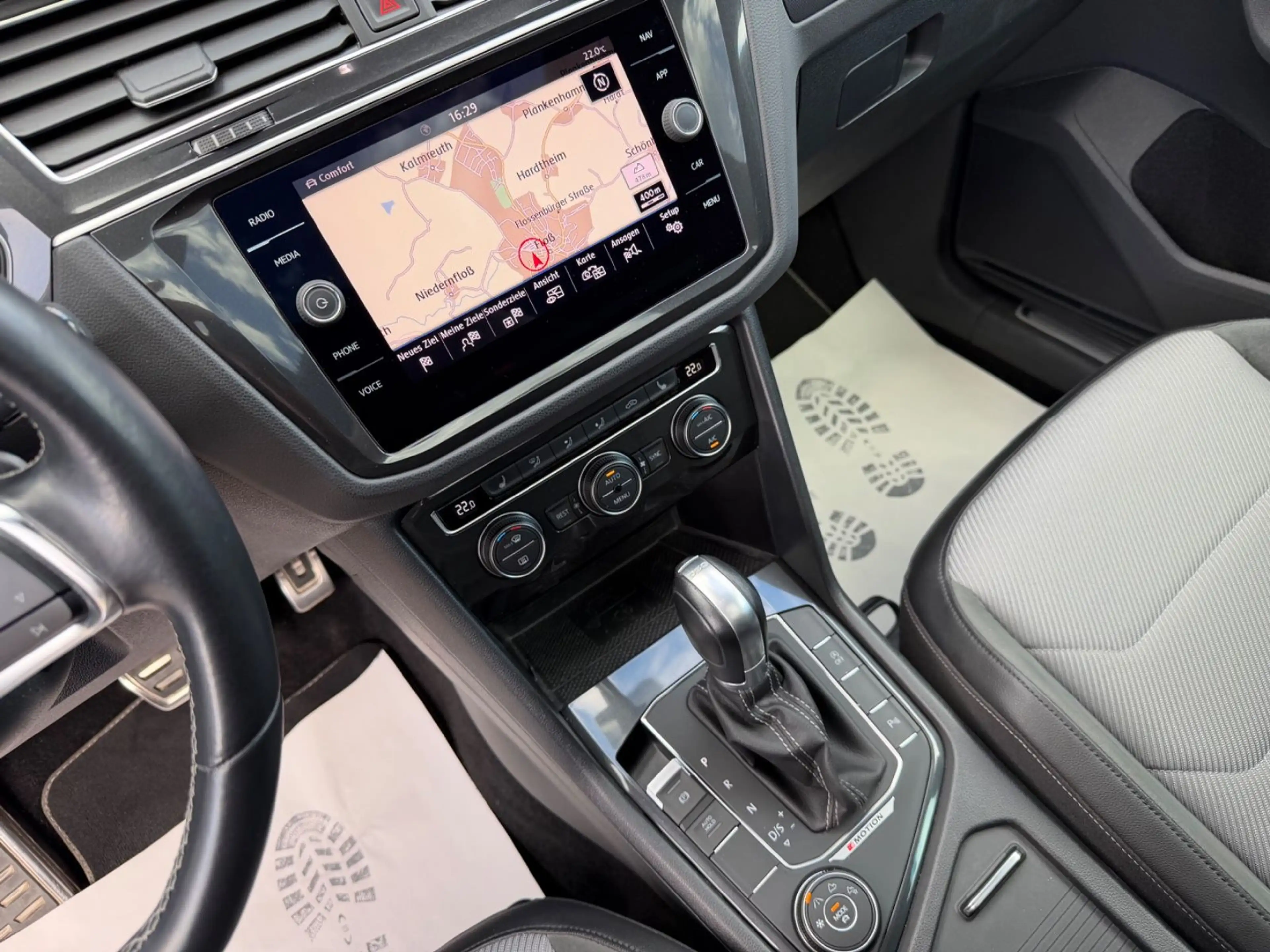 Volkswagen Tiguan Highline 2.0 TDI 4Motion 1.Hand Panorama — photo 15