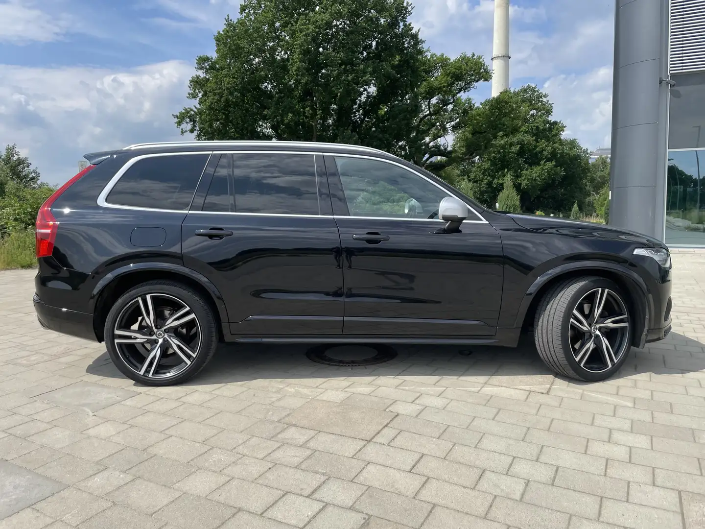 Volvo XC90 R Design D5 AWD 22 Zoll Vollausstattung - 2