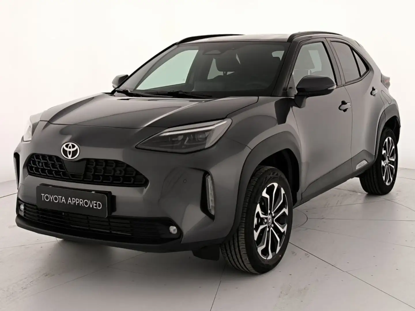 Toyota Yaris Cross 1.5h trend fwd 116cv e-cvt Grau - 1