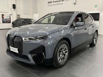 xdrive50 pacchetto sportivo