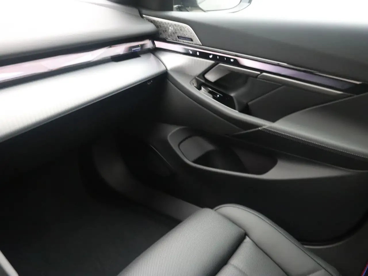 BMW i5 2026 — фото 15