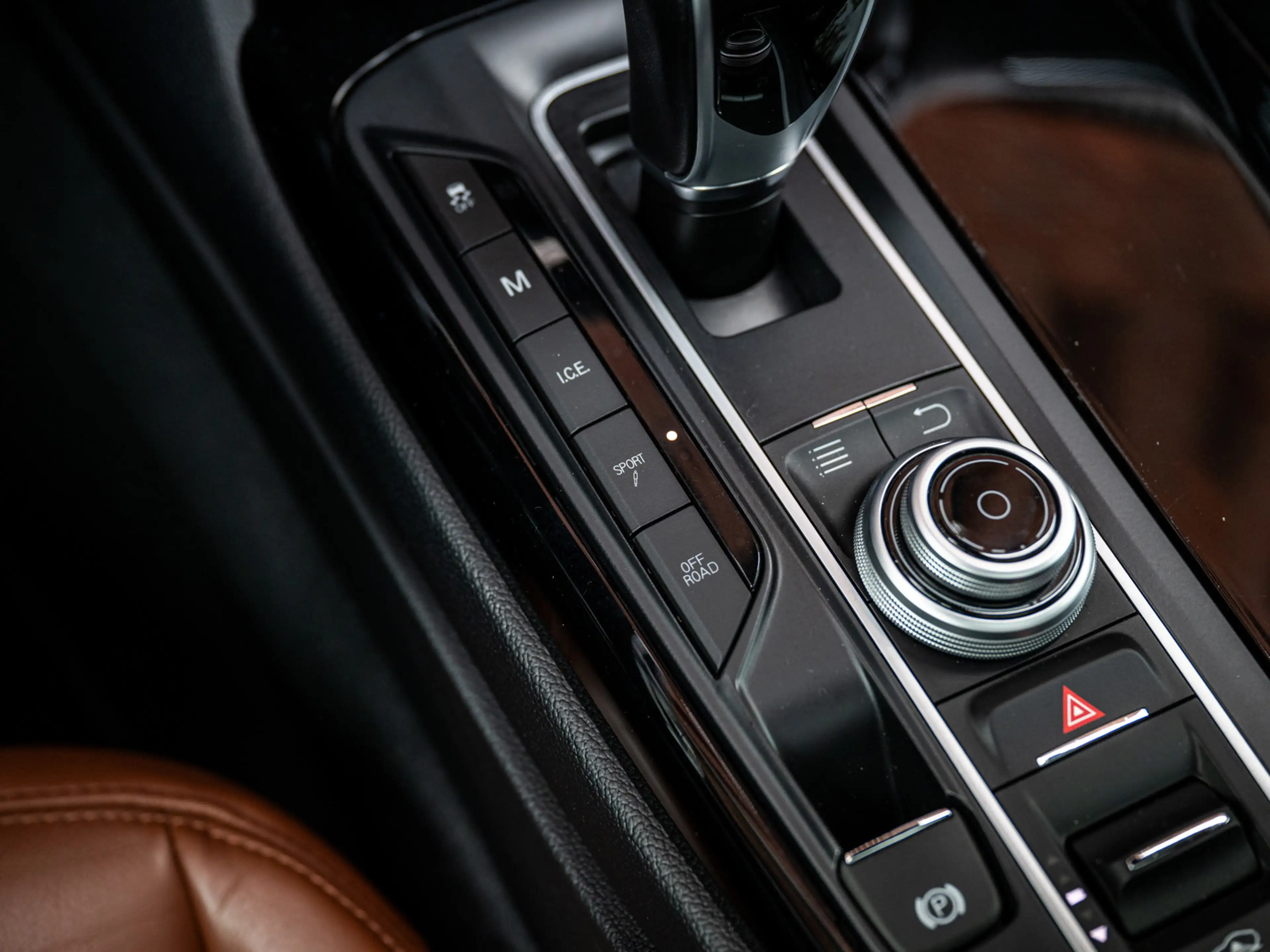 Maserati Levante 3.0 V6 S AWD 430pk |Panoramadak|Luchtvering|Keyles — photo 17