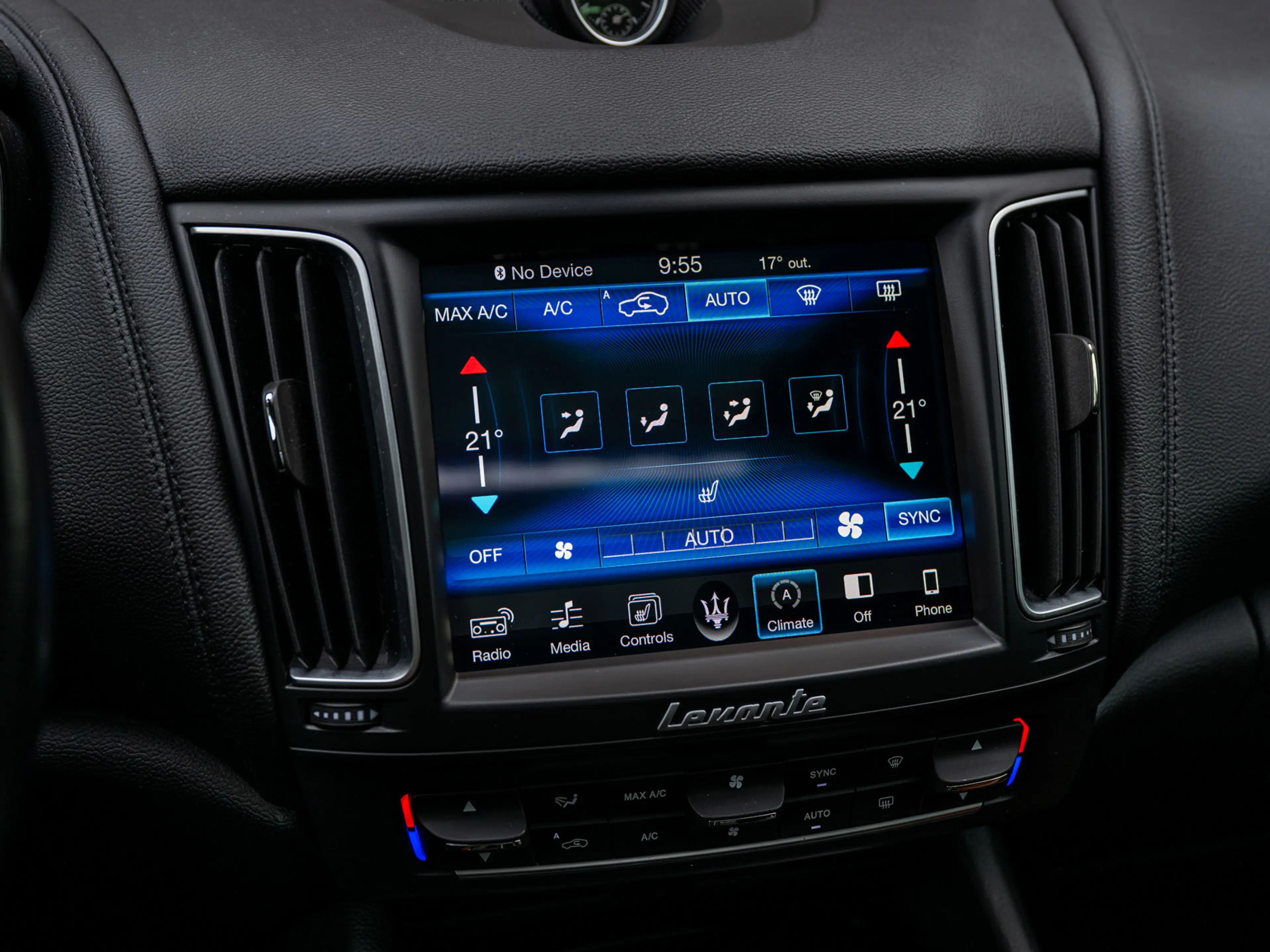 Maserati Levante 3.0 V6 S AWD 430pk |Panoramadak|Luchtvering|Keyles — photo 33