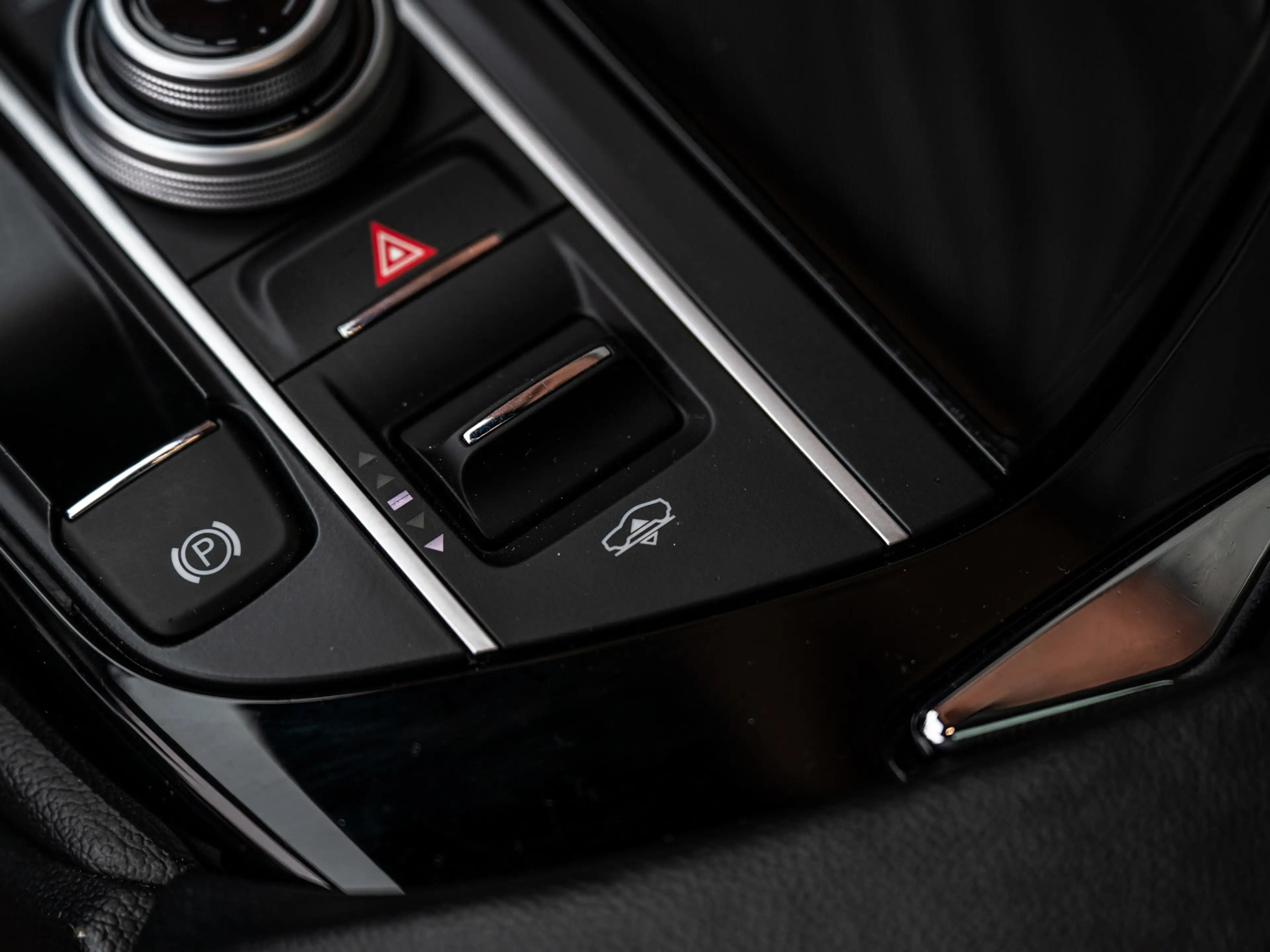 Maserati Levante 3.0 V6 S AWD 430pk |Panoramadak|Luchtvering|Keyles — photo 8