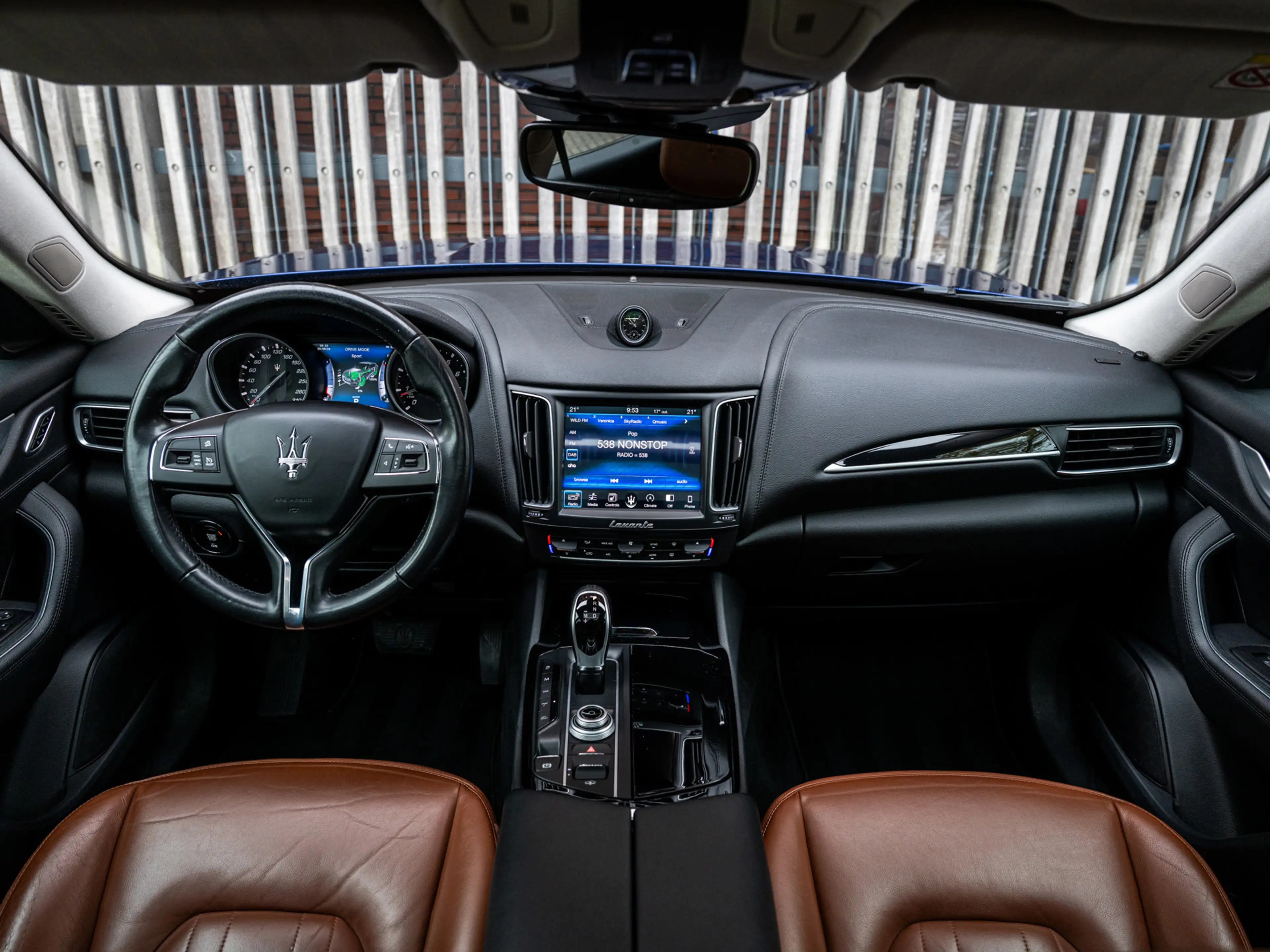 Maserati Levante 3.0 V6 S AWD 430pk |Panoramadak|Luchtvering|Keyles — photo 35