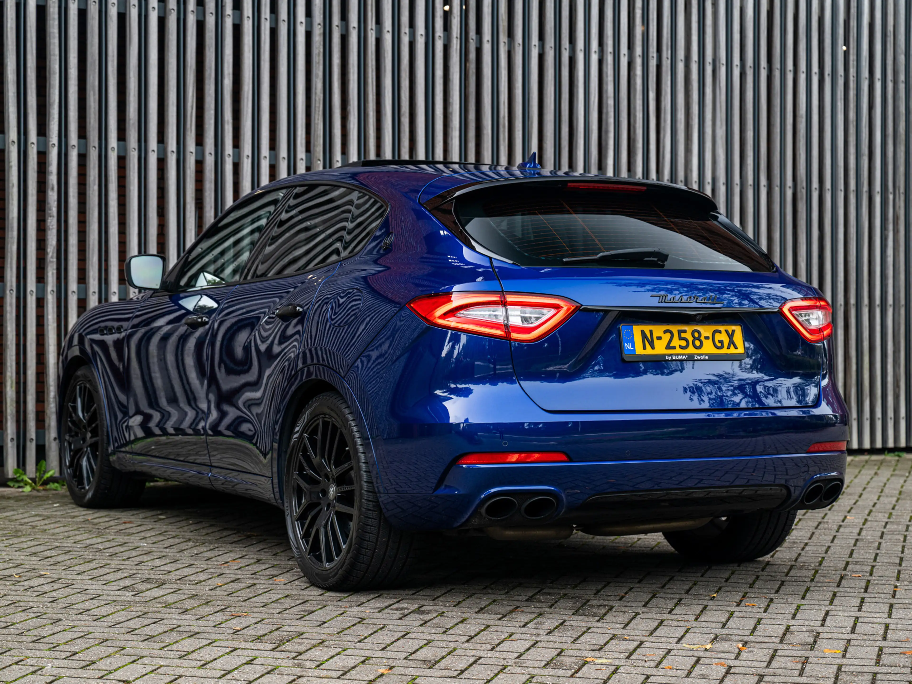 Maserati Levante 3.0 V6 S AWD 430pk |Panoramadak|Luchtvering|Keyles — photo 20