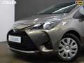 Toyota Yaris 1.5 VVT-i Executive | Navigatie | Achteruitrijcame Grijs - thumbnail 11