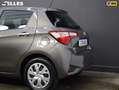Toyota Yaris 1.5 VVT-i Executive | Navigatie | Achteruitrijcame Grijs - thumbnail 17